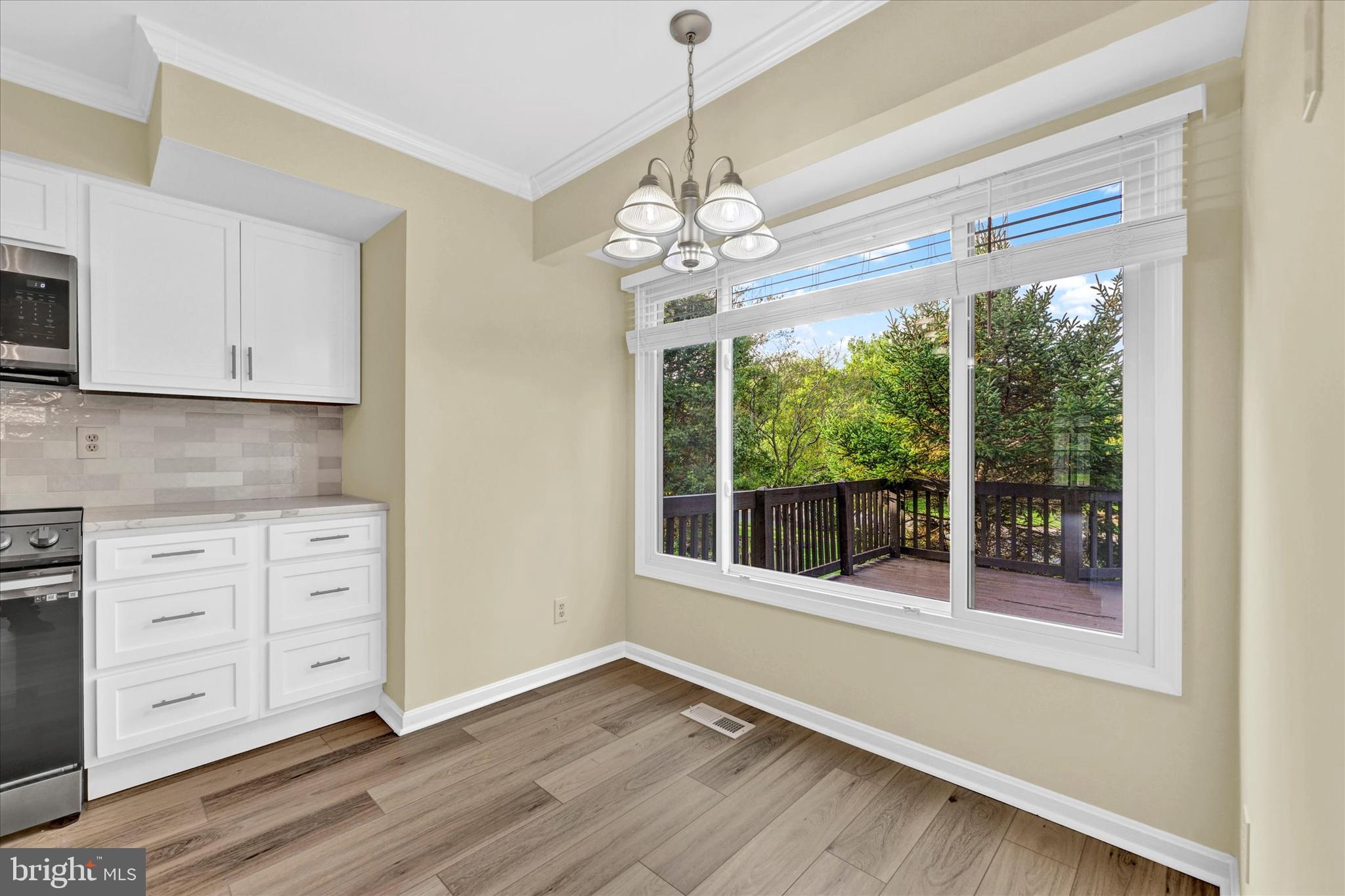 COPPERFIELD AT FIVE FRM - Residential Lease