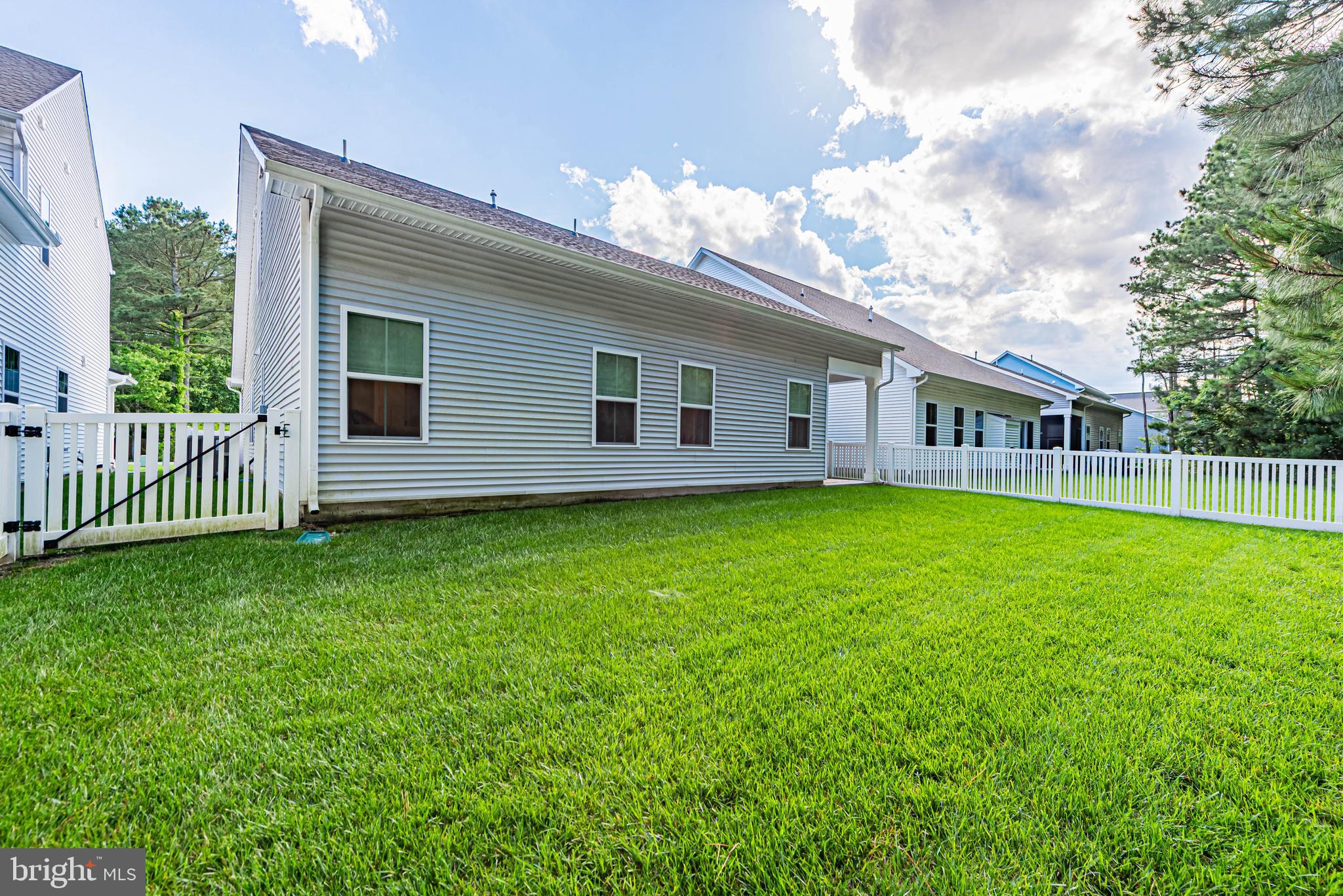 BAYSIDE - Residential