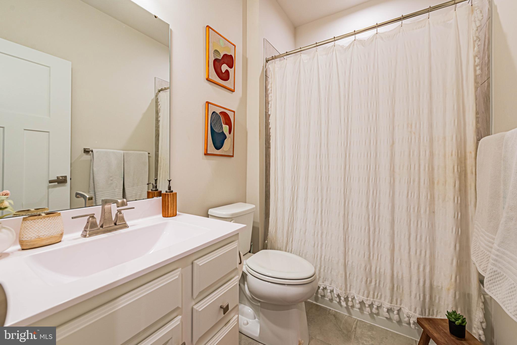 BAYSIDE - Residential