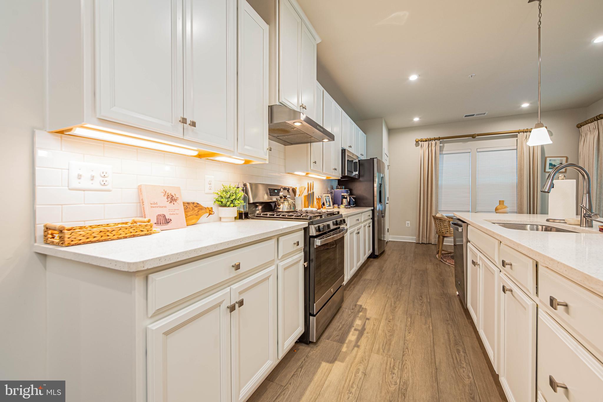 BAYSIDE - Residential