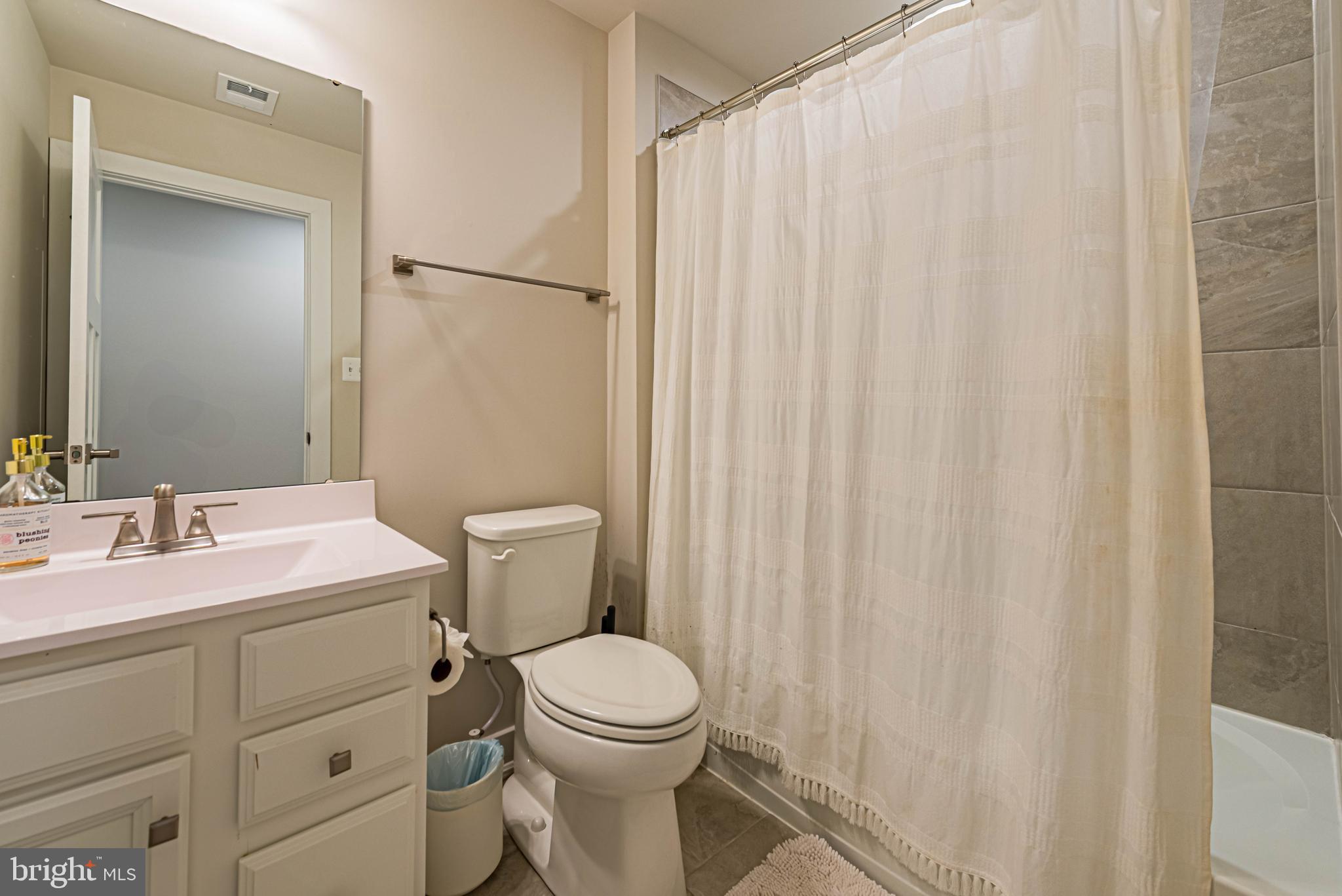 BAYSIDE - Residential