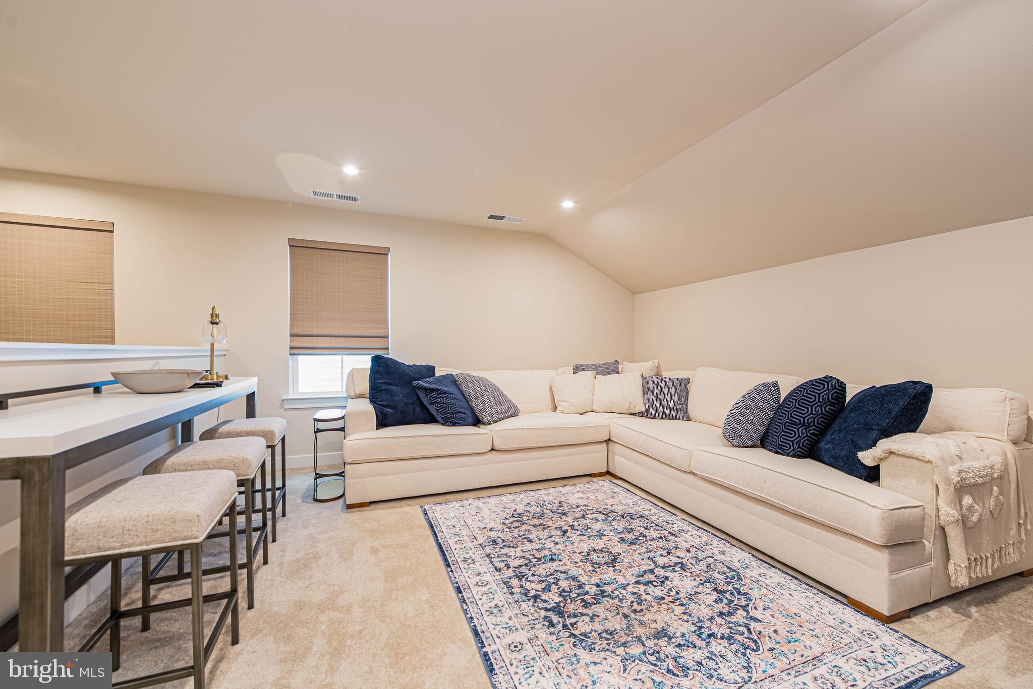 BAYSIDE - Residential