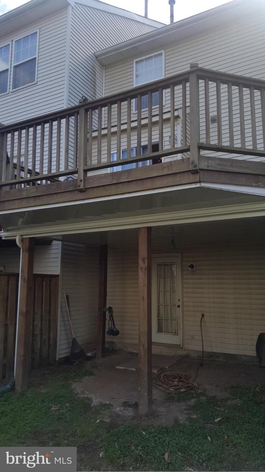 RUSSETT - Residential Lease