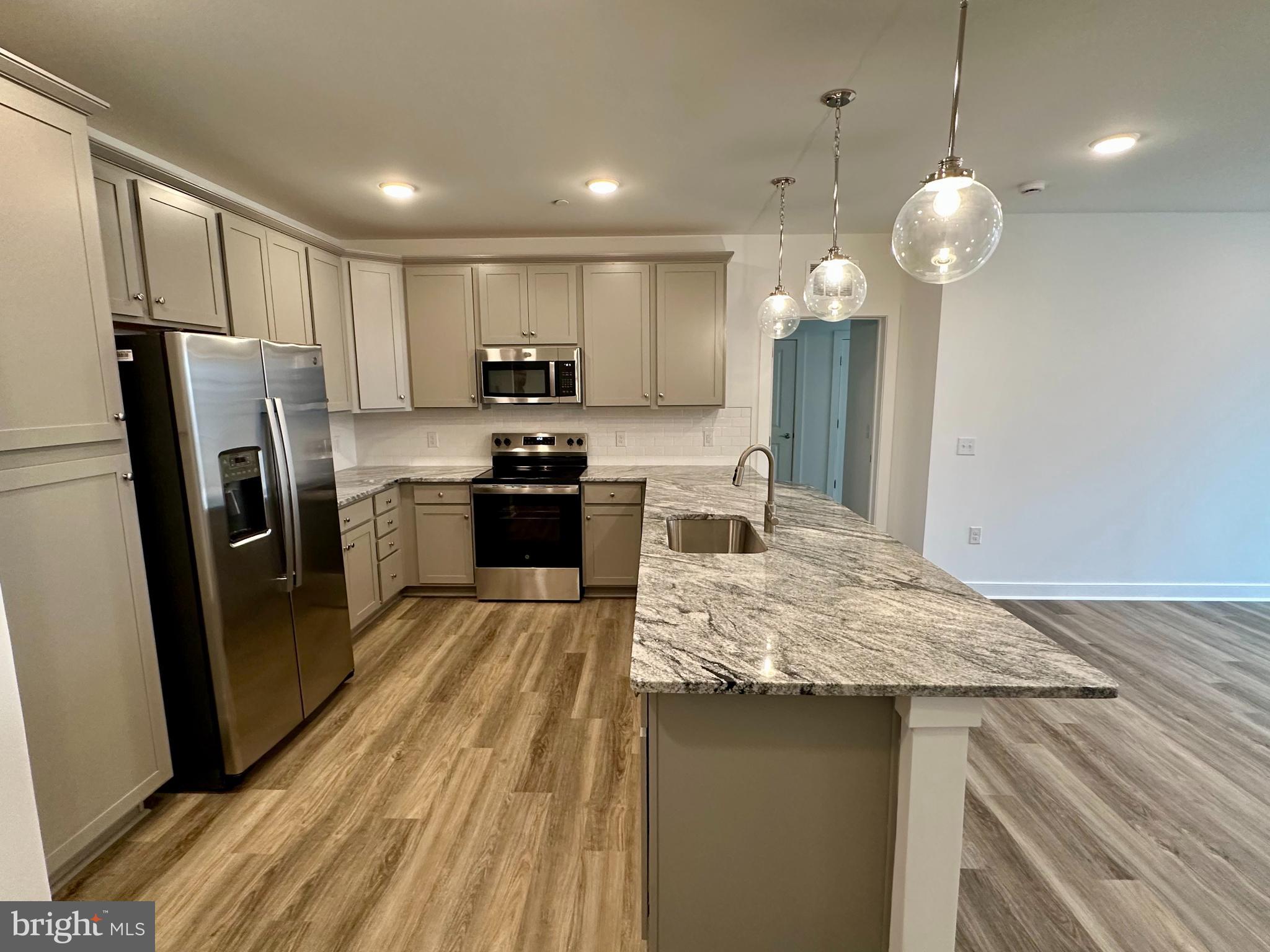 WAXPOOL CROSSING - Residential Lease