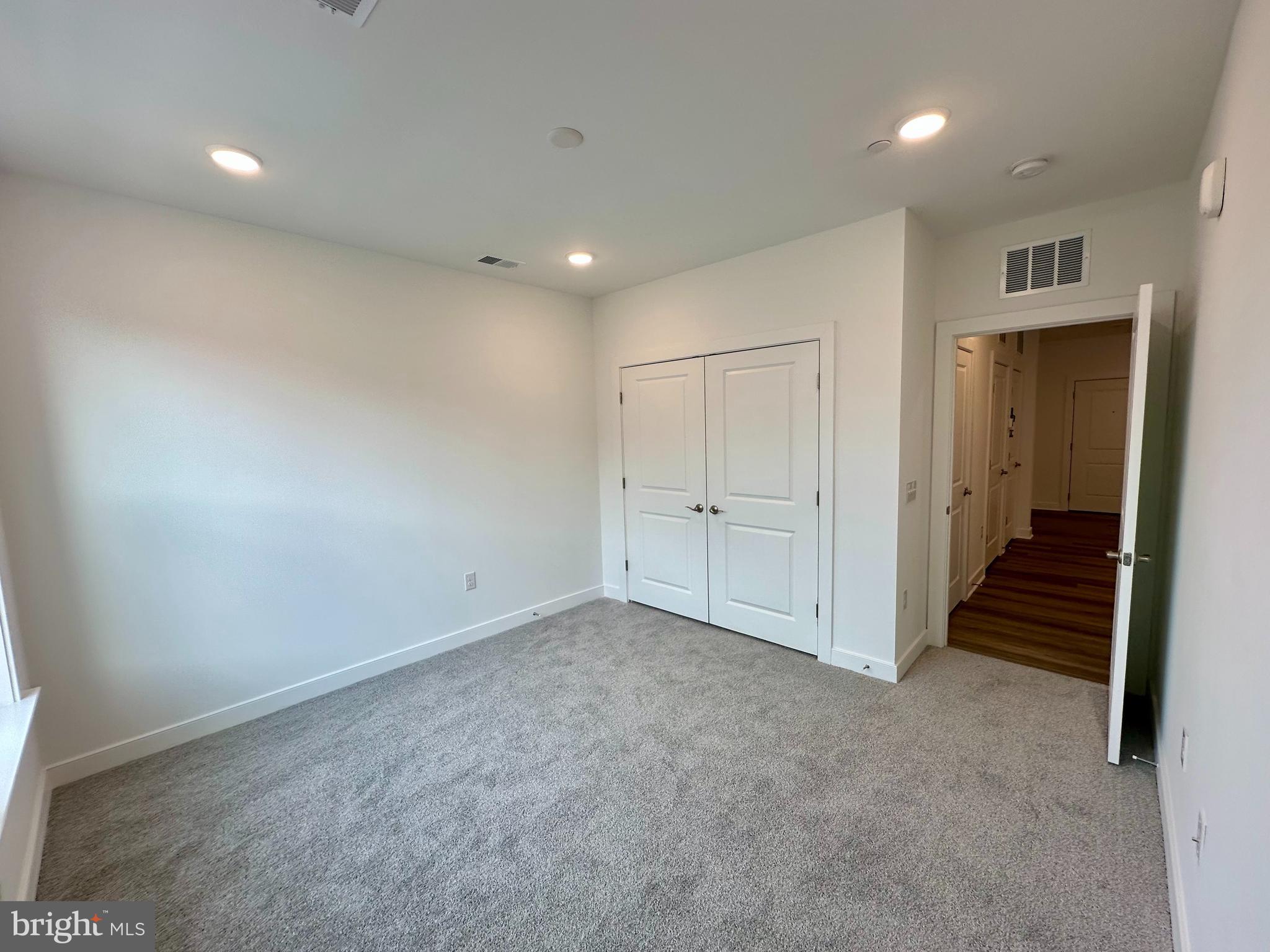 WAXPOOL CROSSING - Residential Lease