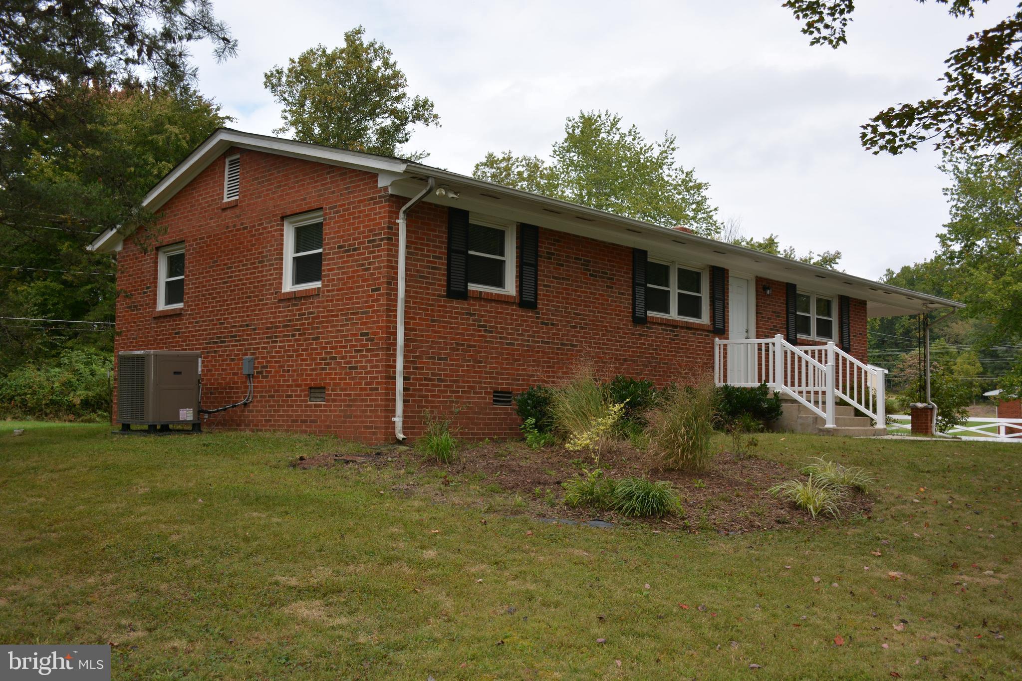 GAINESVILLE ACRES - Residential