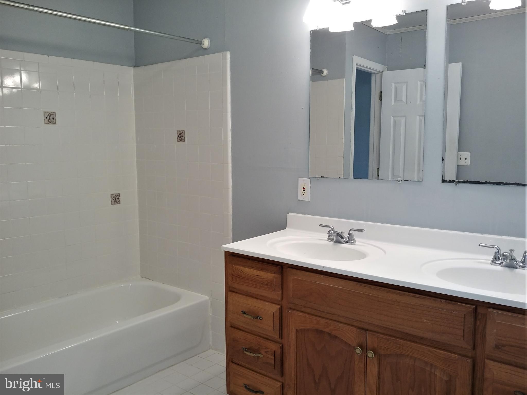 ROXBORO - Residential