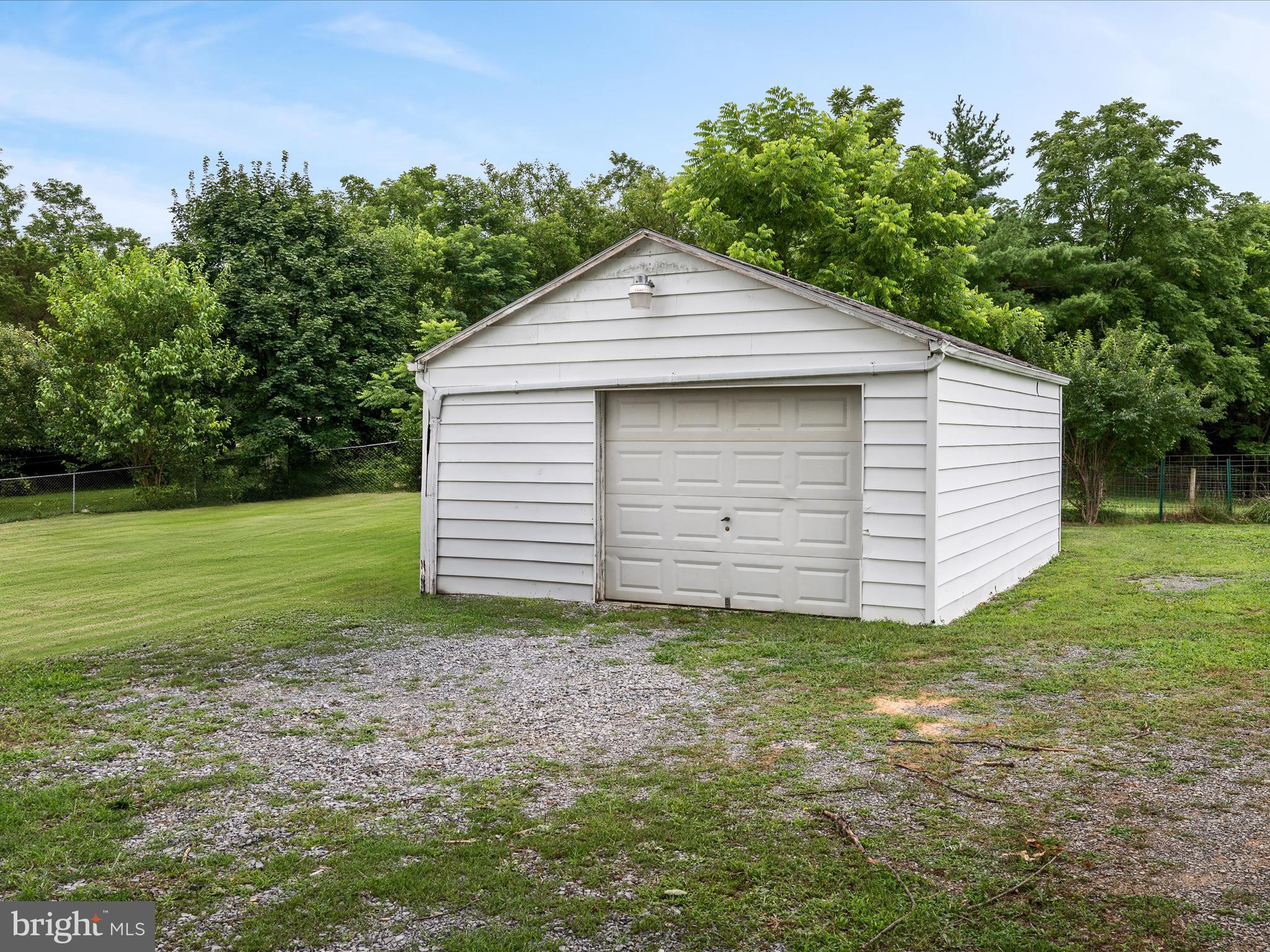 14809 NATIONAL PIKE