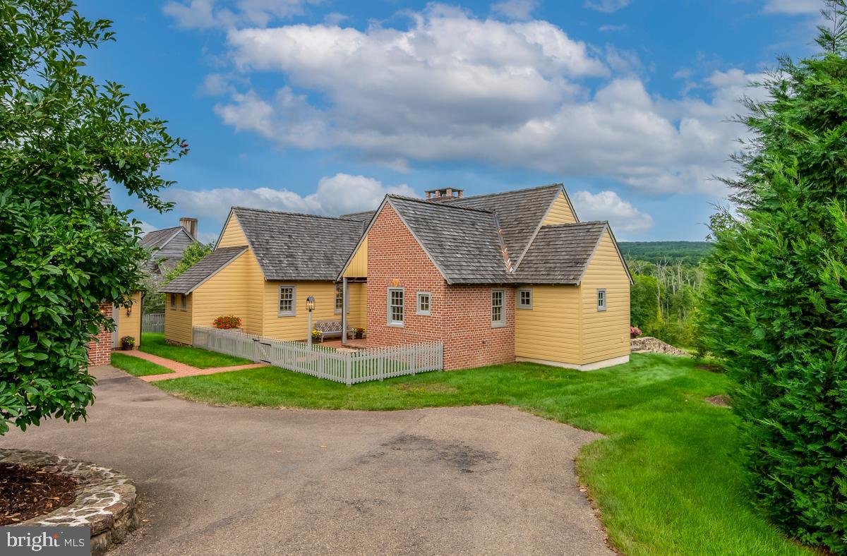 106 ORCHARD HILL LANE