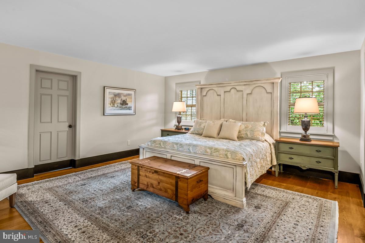 OLDEBULLTOWNVILLAGE - Residential