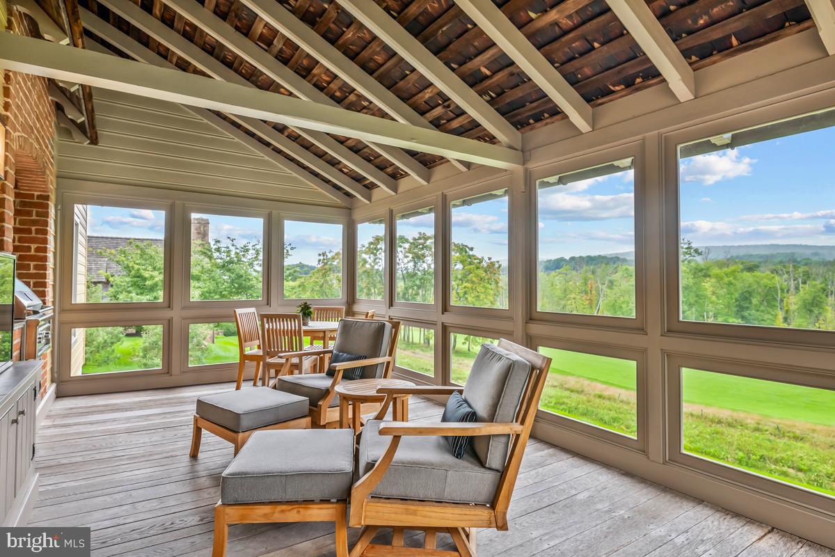 OLDEBULLTOWNVILLAGE - Residential