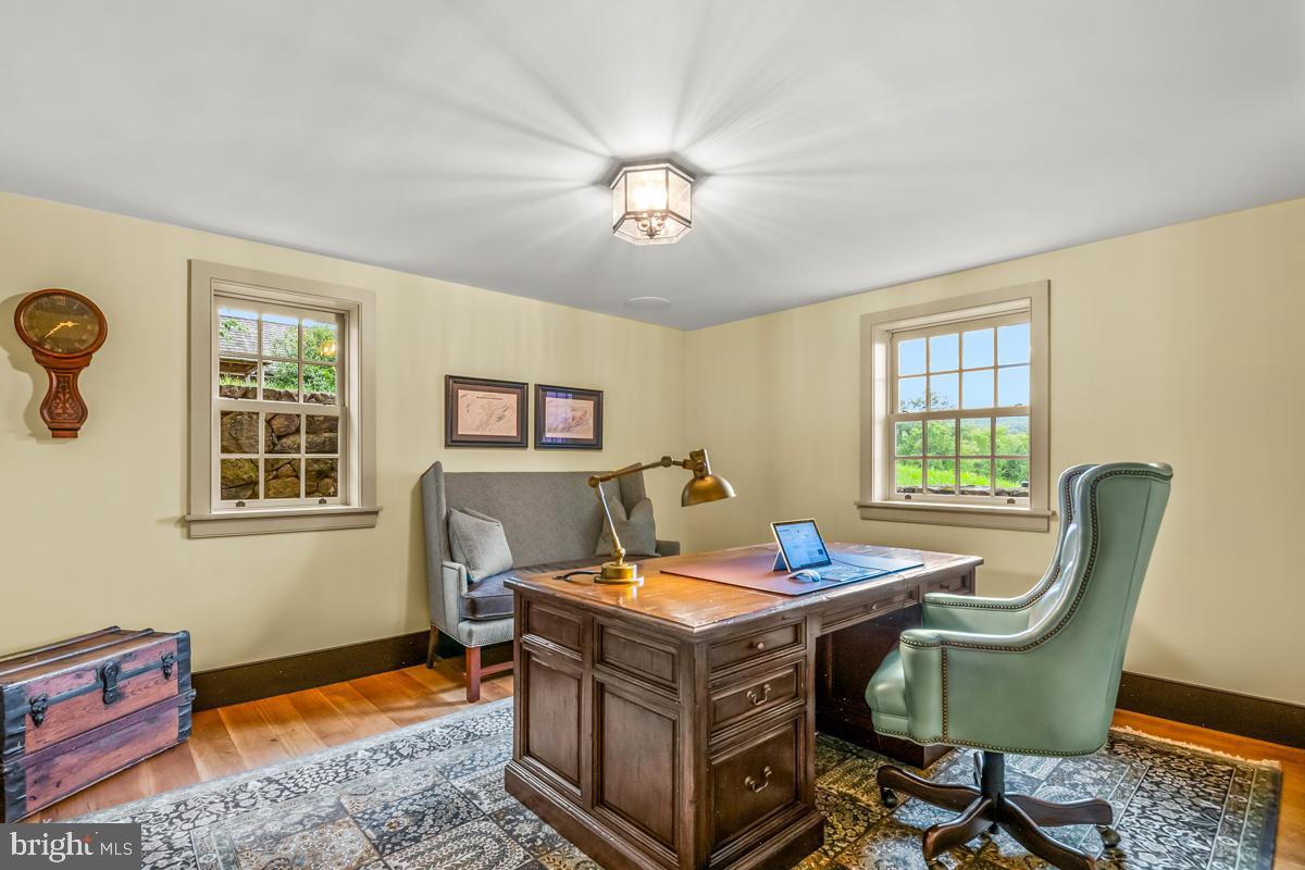 OLDEBULLTOWNVILLAGE - Residential