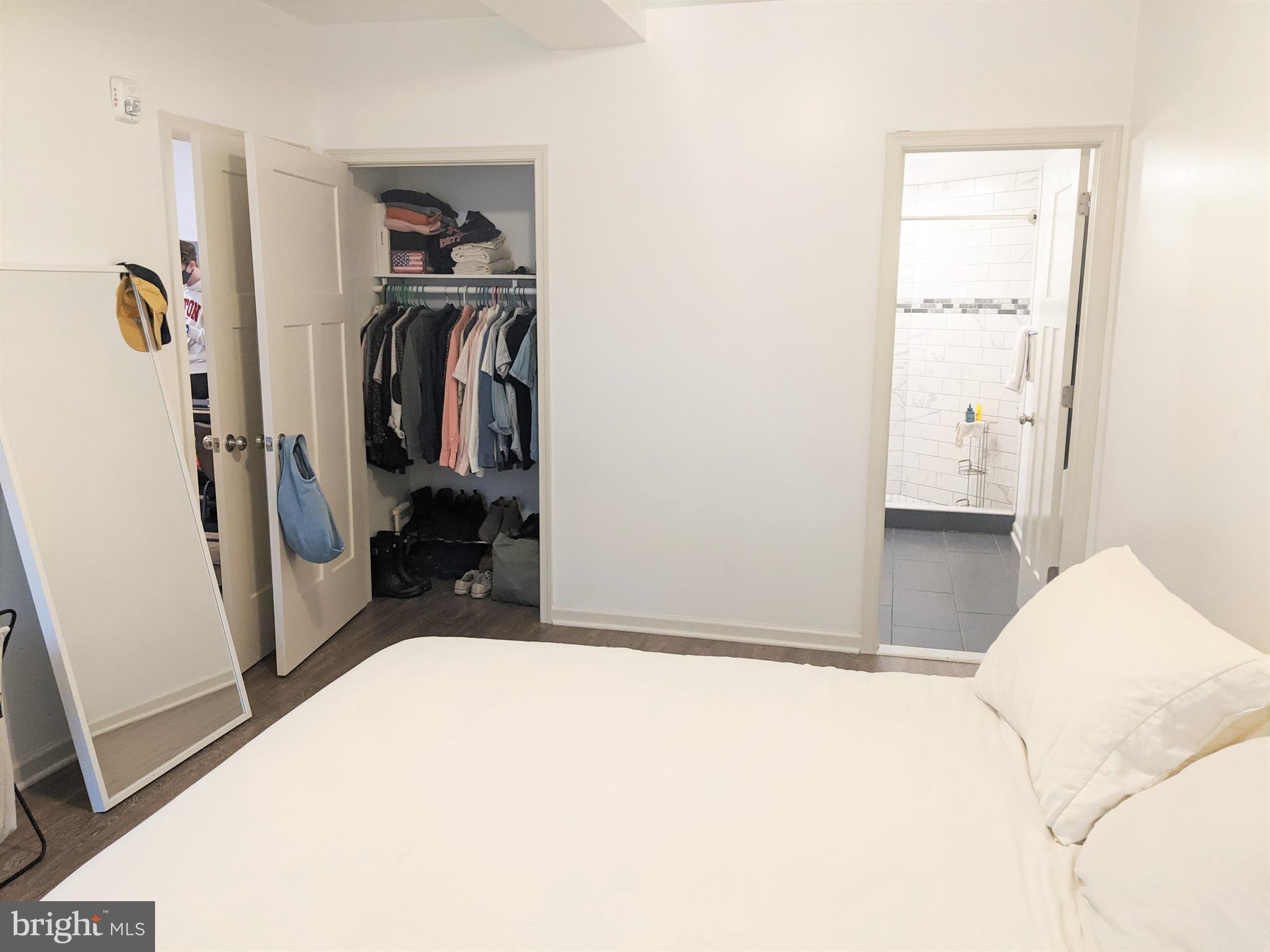 ROXBOROUGH - Residential Lease