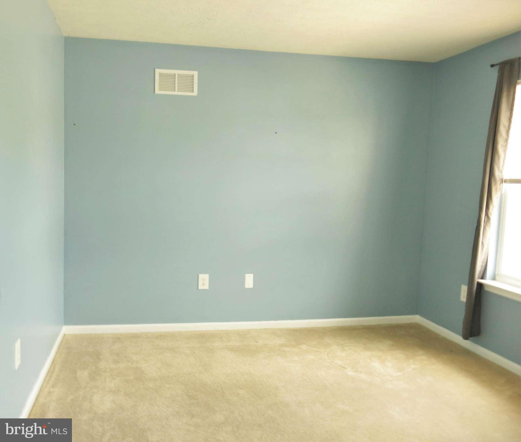 VILLAGE OF PHEASANT GLEN - Residential