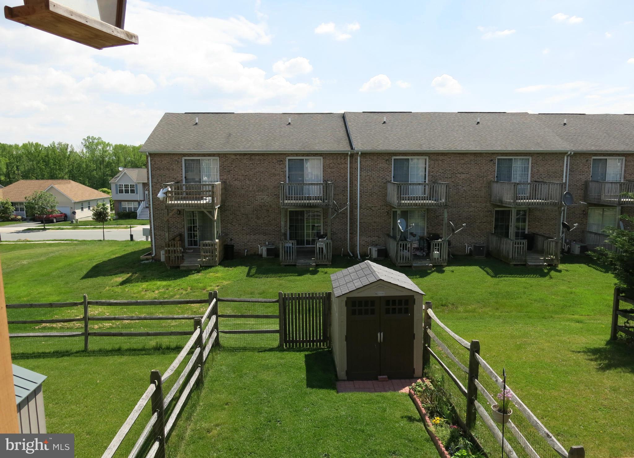 VILLAGE OF PHEASANT GLEN - Residential