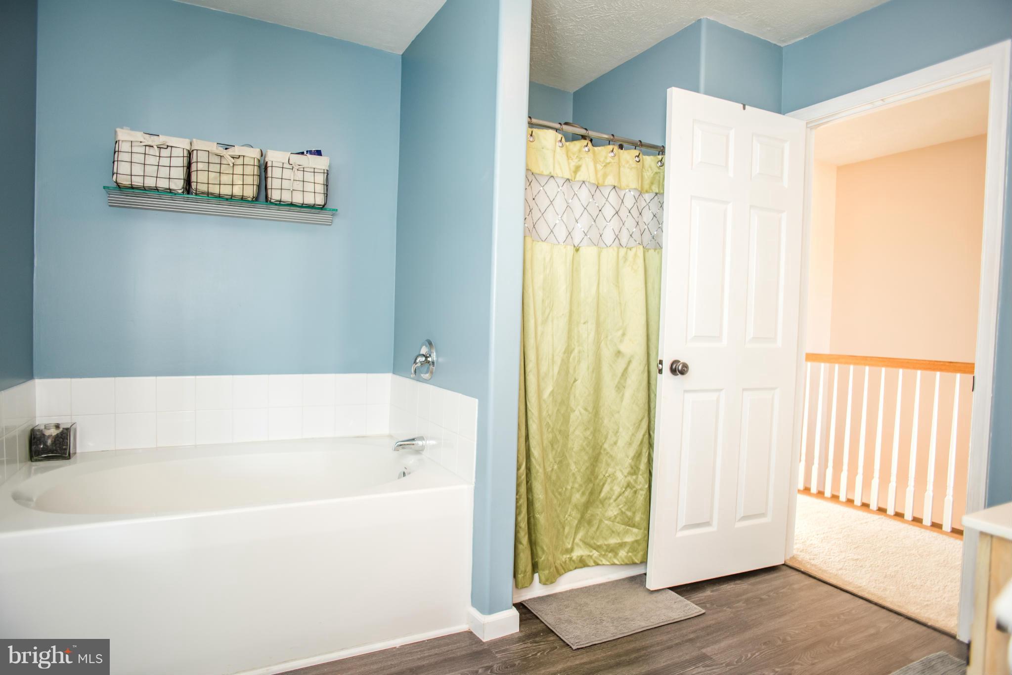 VILLAGE OF PHEASANT GLEN - Residential