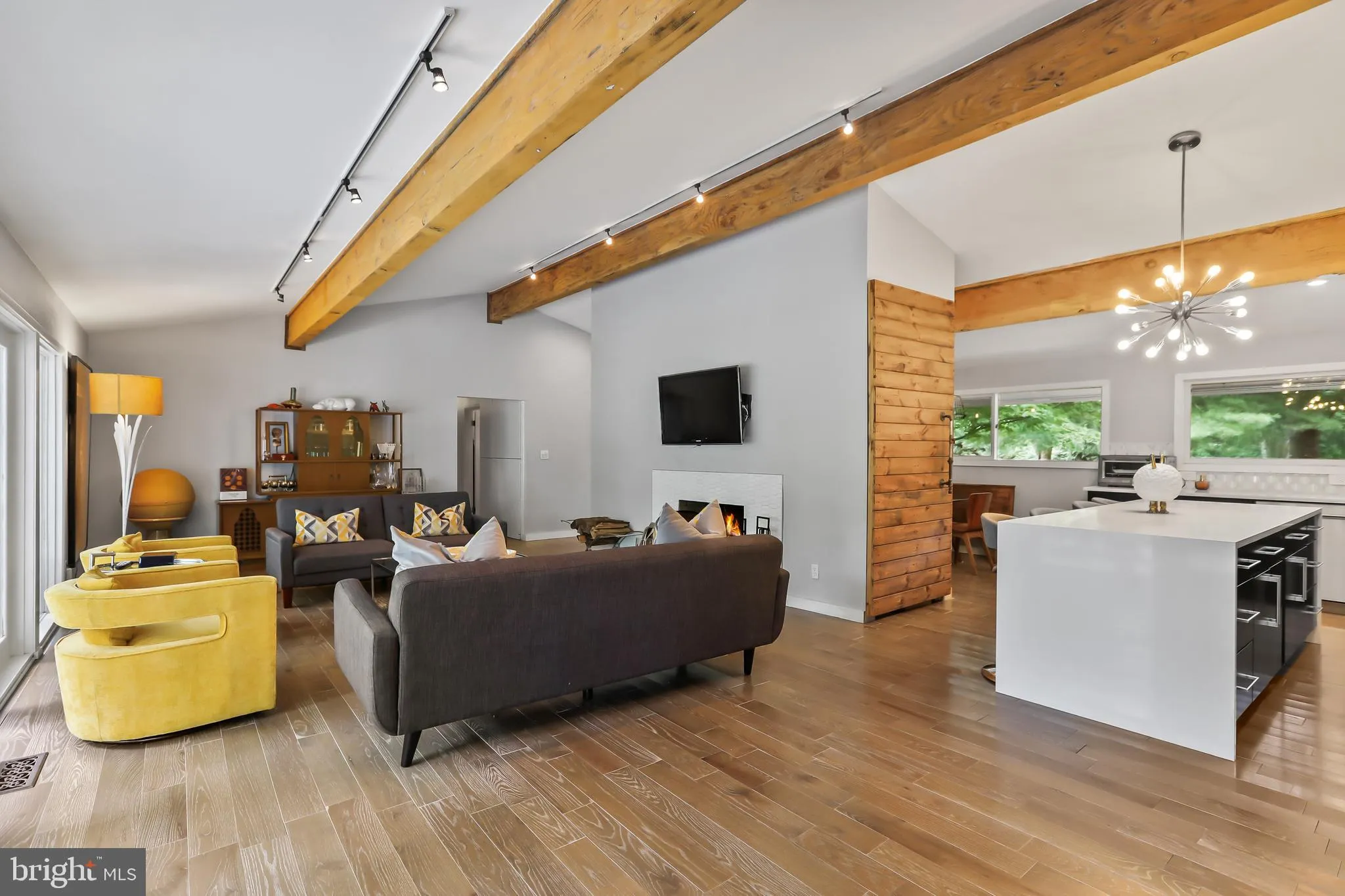 Princeton, New Jersey 08540, United States, 4 Bedrooms Bedrooms, ,2 BathroomsBathrooms,Residential,Active,128990