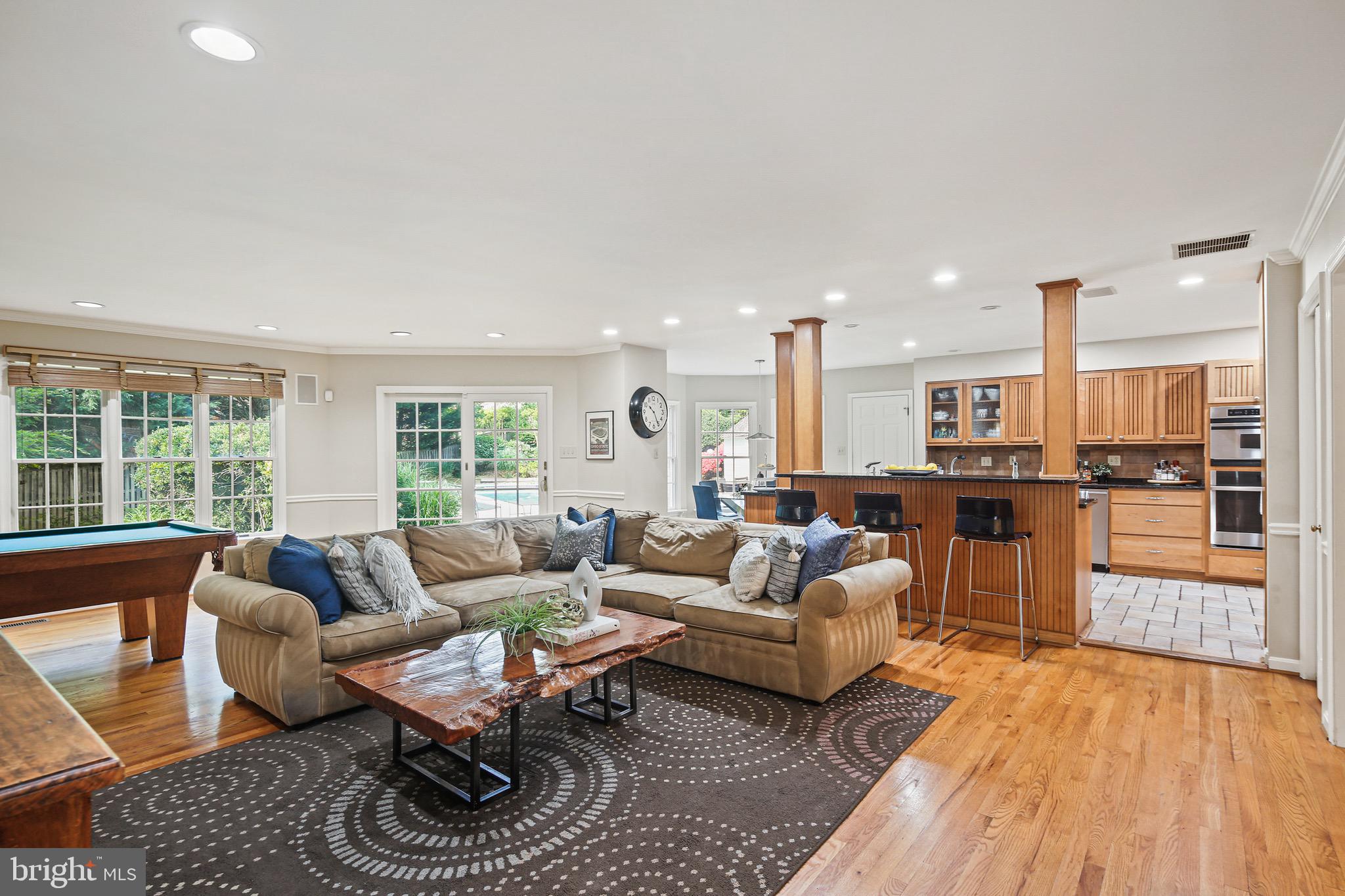 MCAULEY PARK - Residential