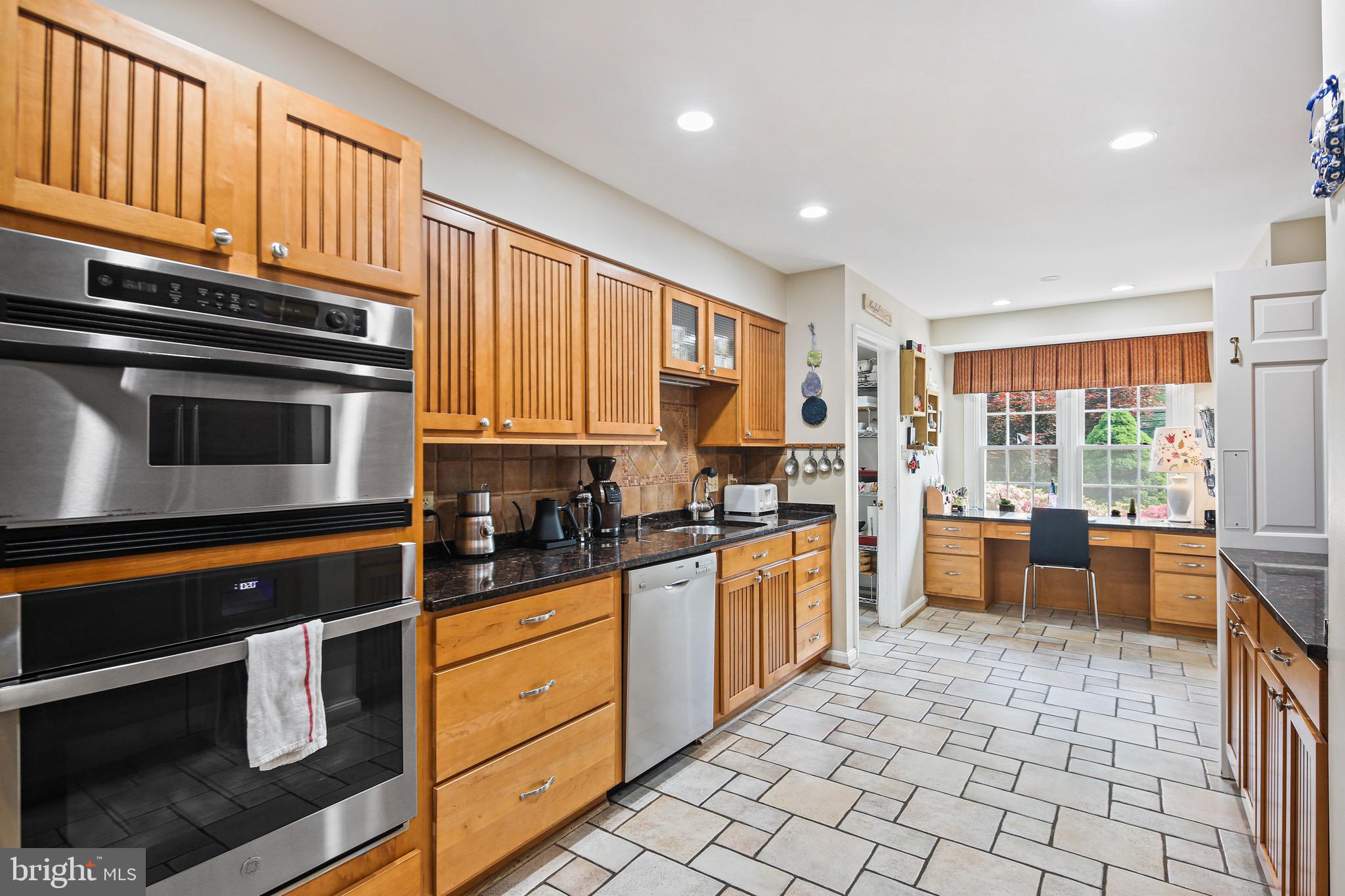 MCAULEY PARK - Residential