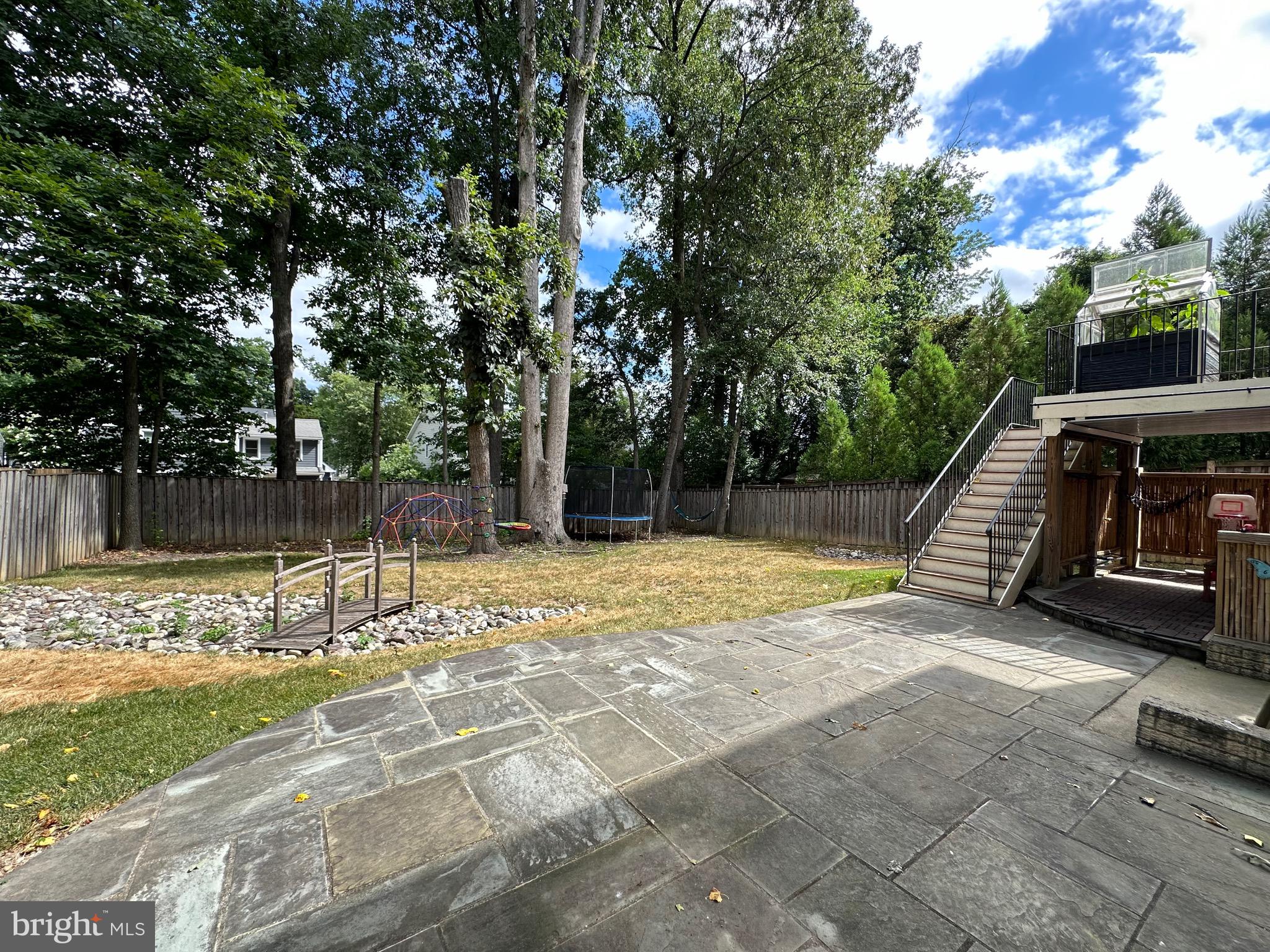 CHURCHILL - Residential Lease