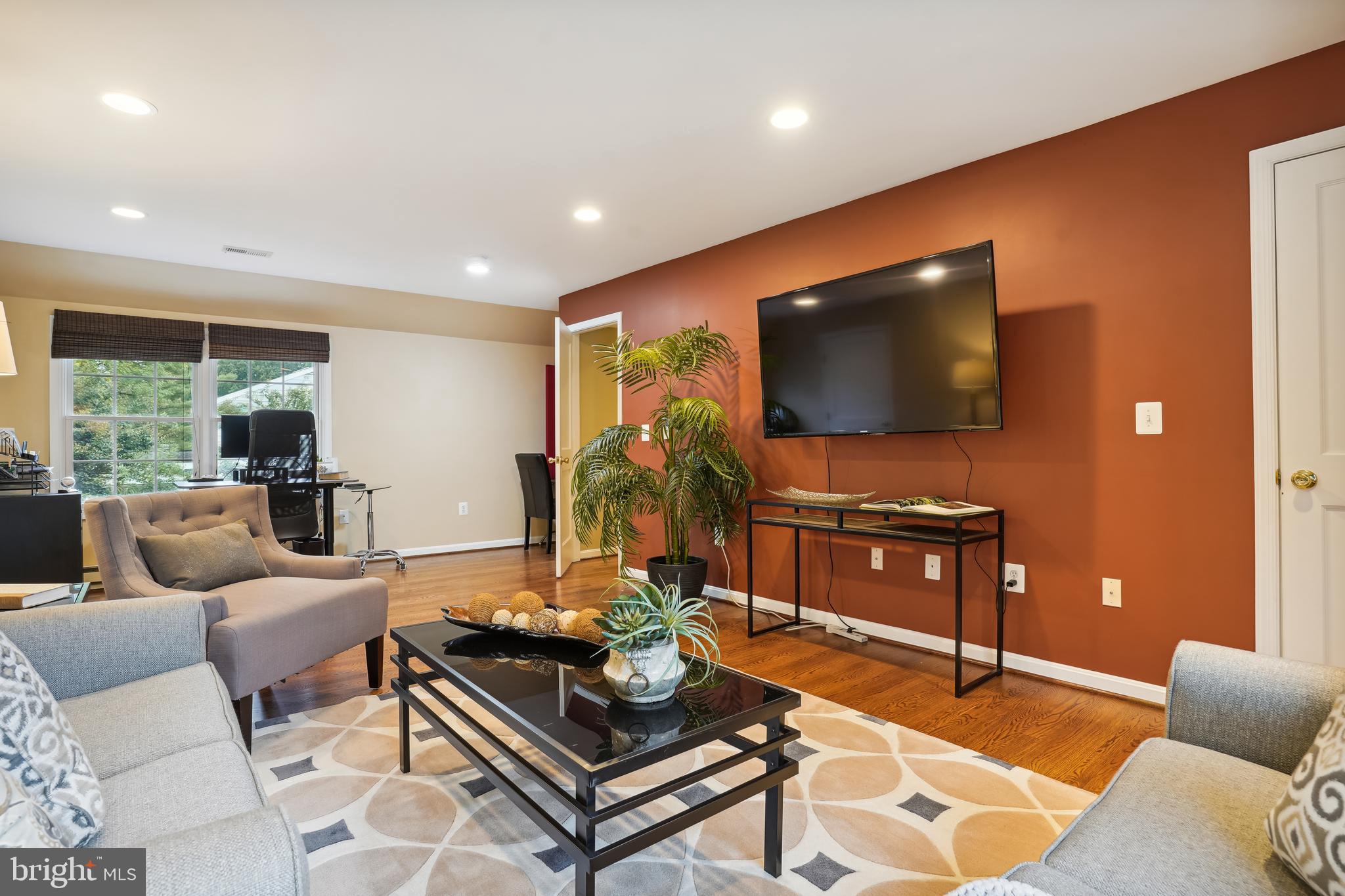 HOLLIN BROOK PARK - Residential