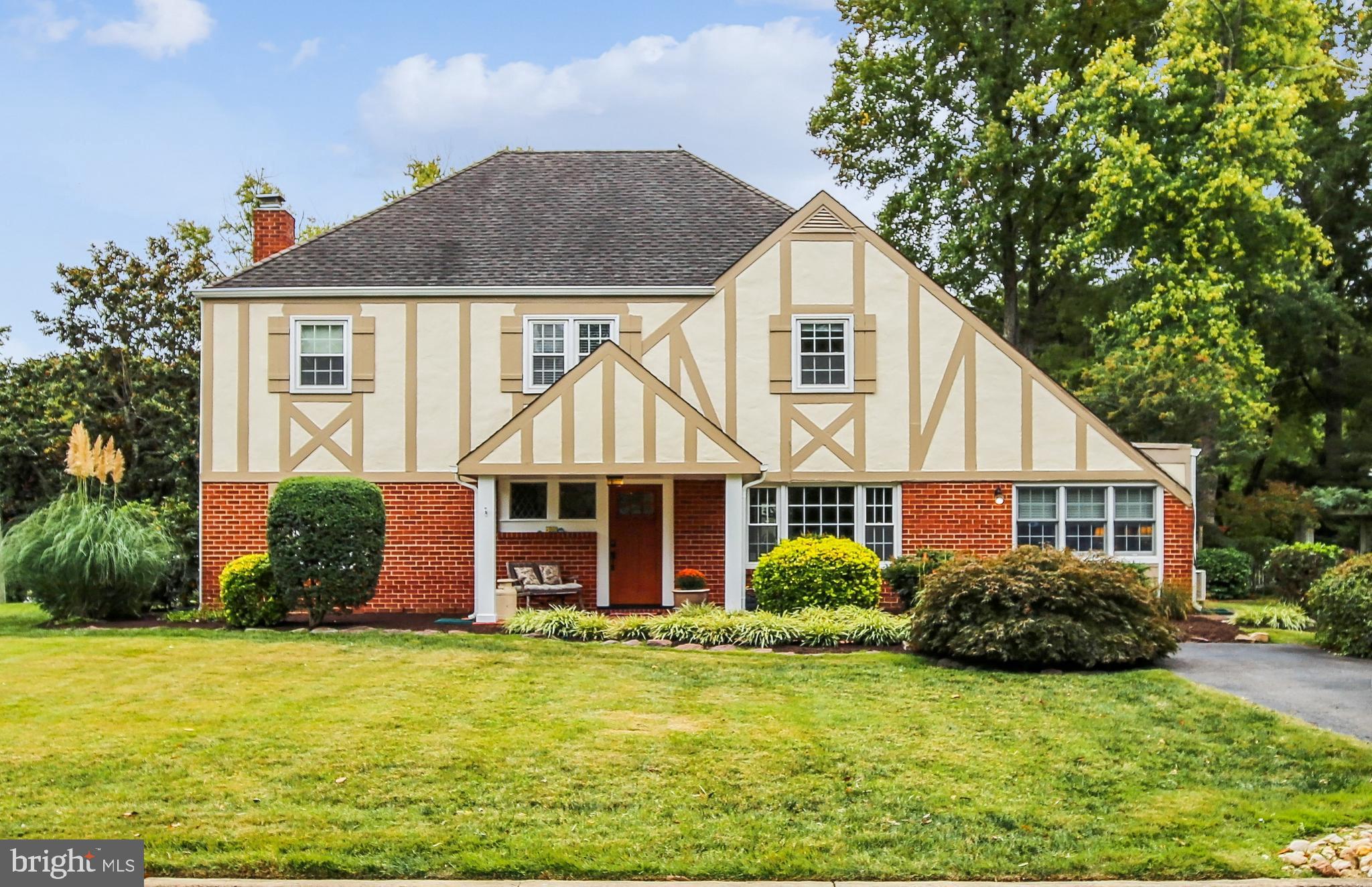 HOLLIN BROOK PARK - Residential