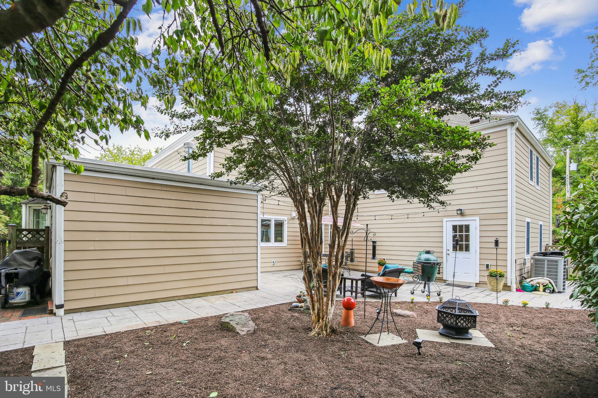 HOLLIN BROOK PARK - Residential