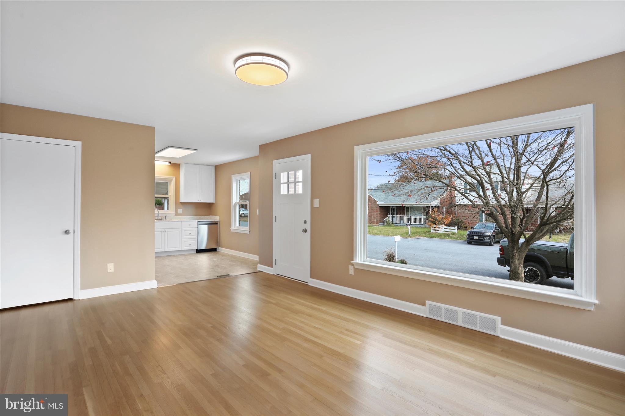 HAGERSTOWN - Residential