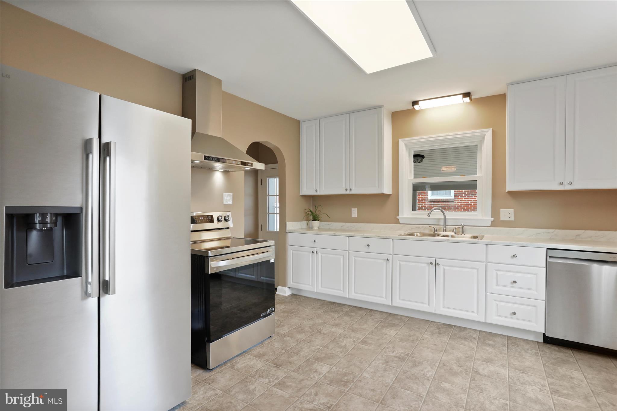 HAGERSTOWN - Residential