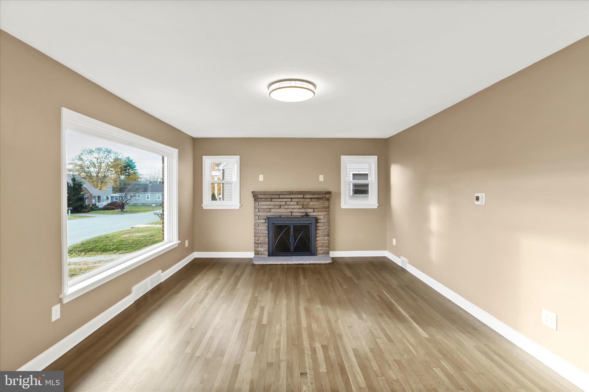 HAGERSTOWN - Residential