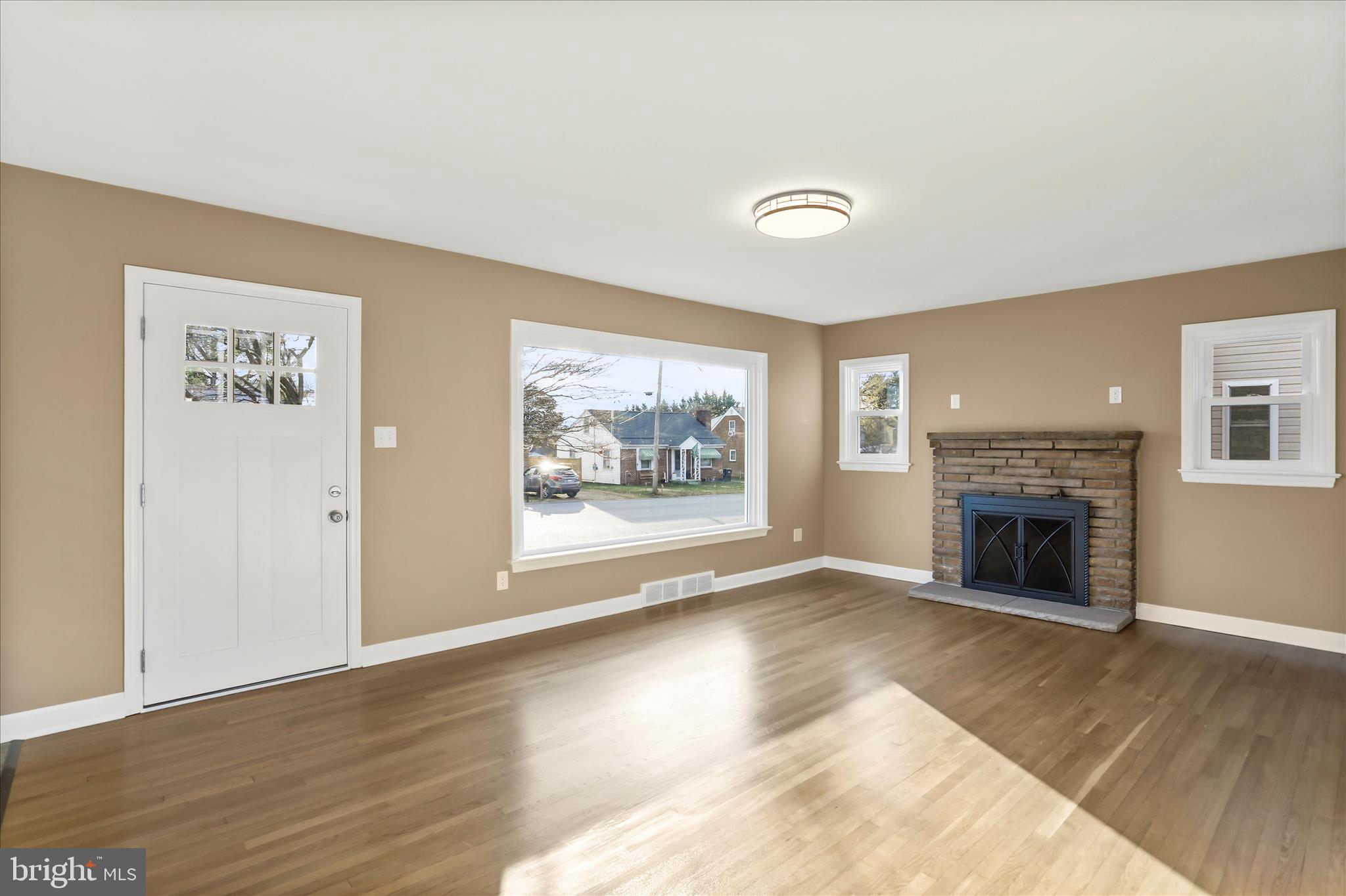 HAGERSTOWN - Residential