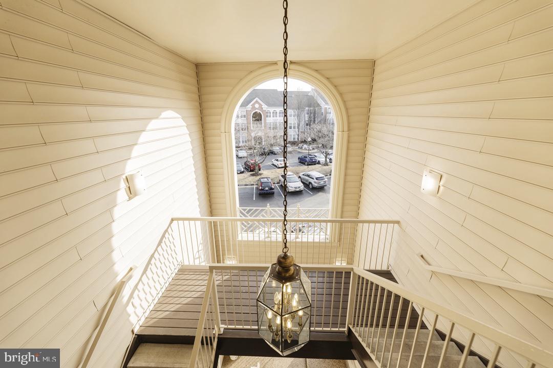 ISLAND CREEK - Residential Lease