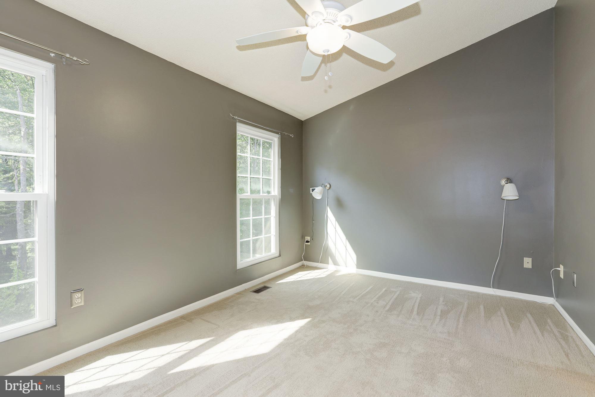 WOODSTONE - Residential Lease