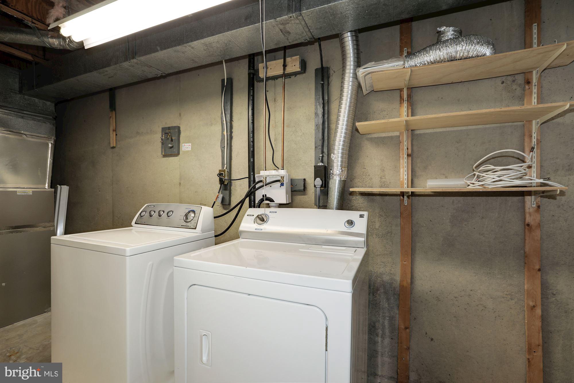 WOODSTONE - Residential Lease