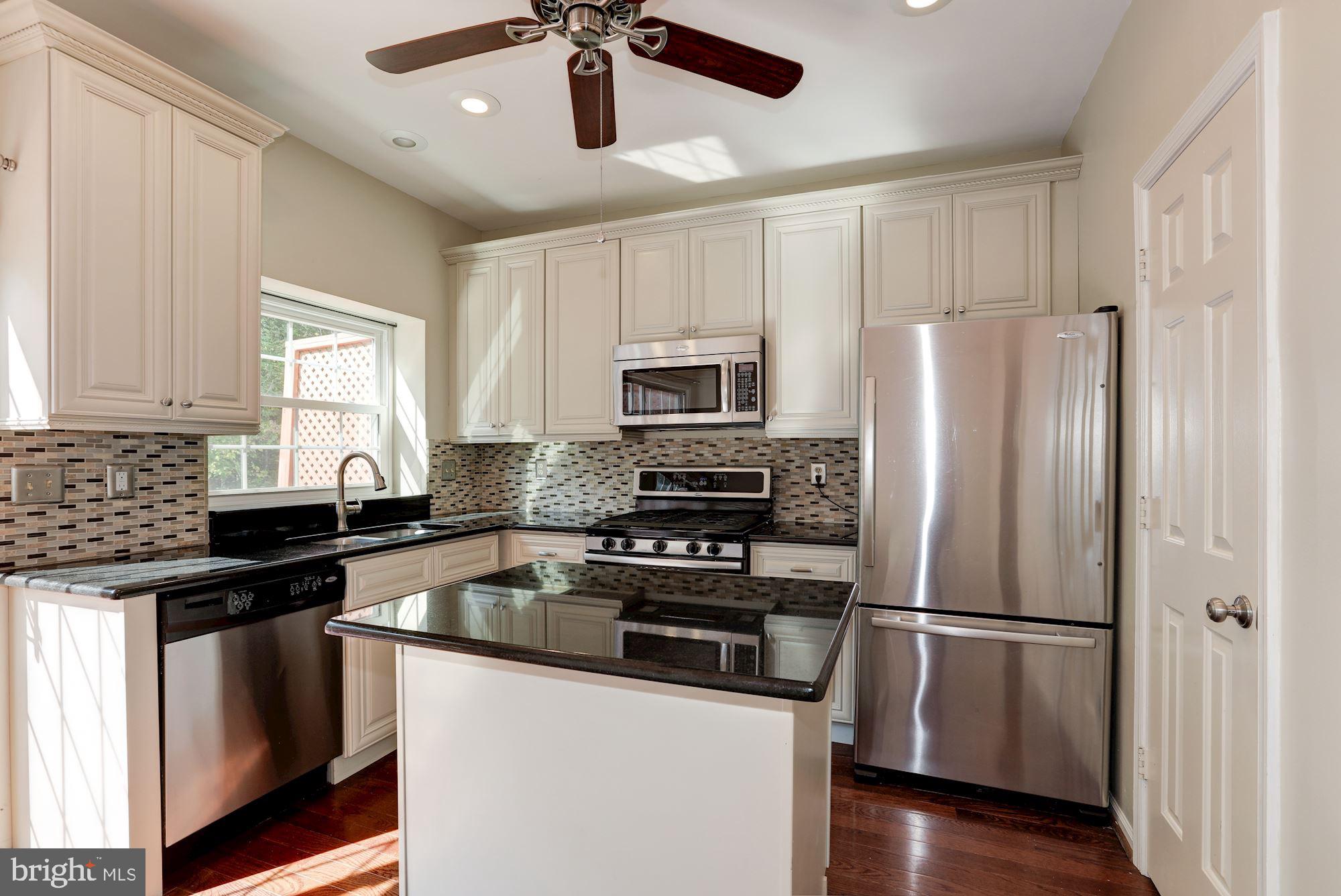 WOODSTONE - Residential Lease