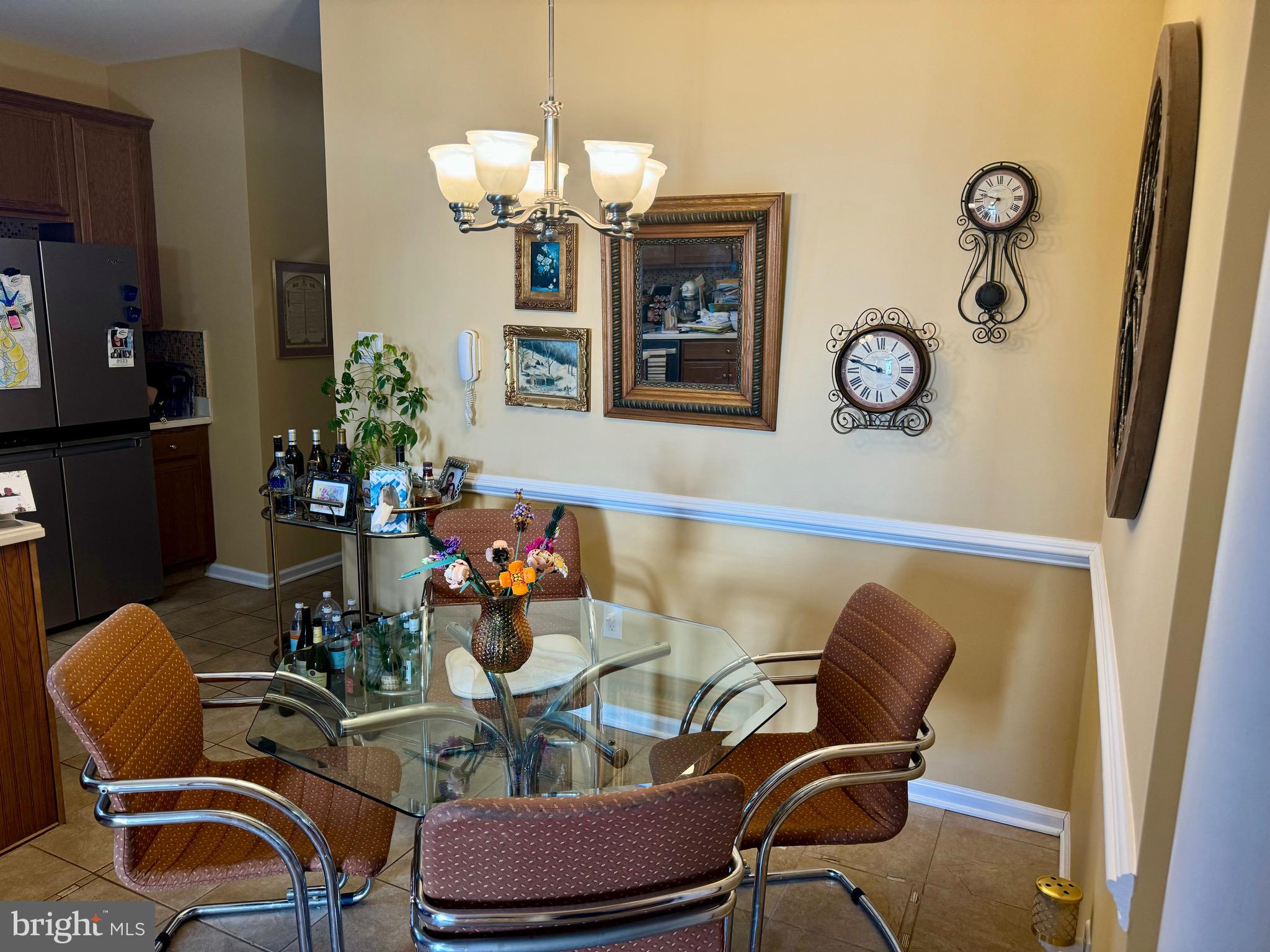 VILLAGES AT HILLVIEW - Residential