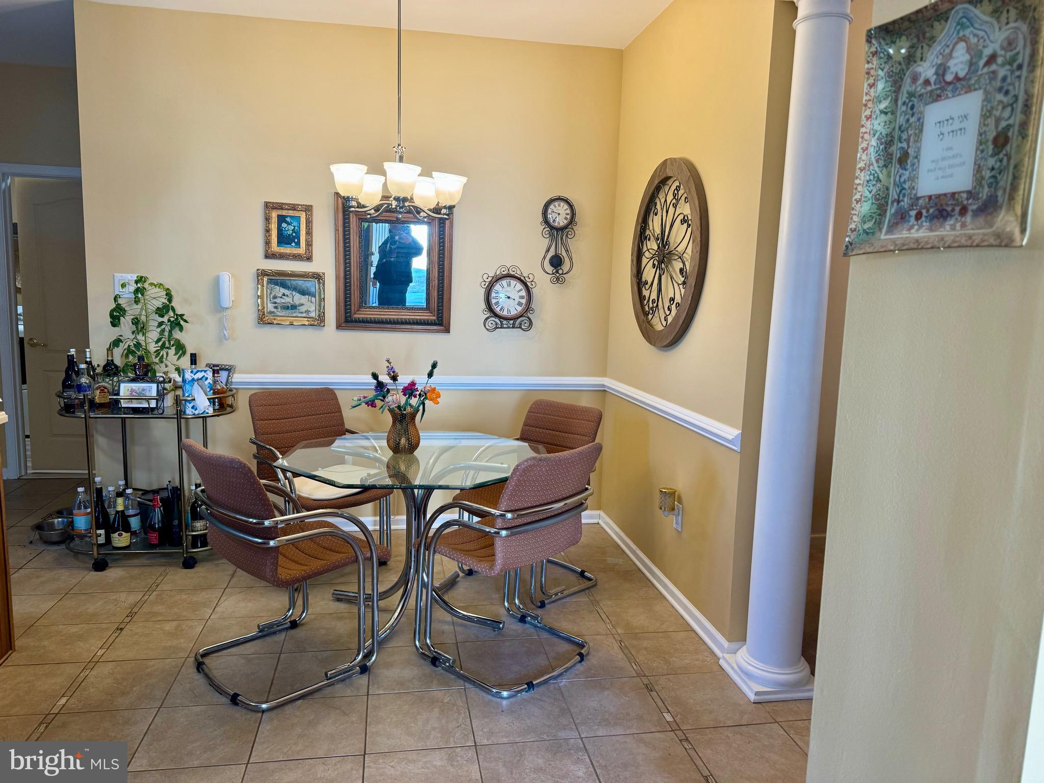 VILLAGES AT HILLVIEW - Residential