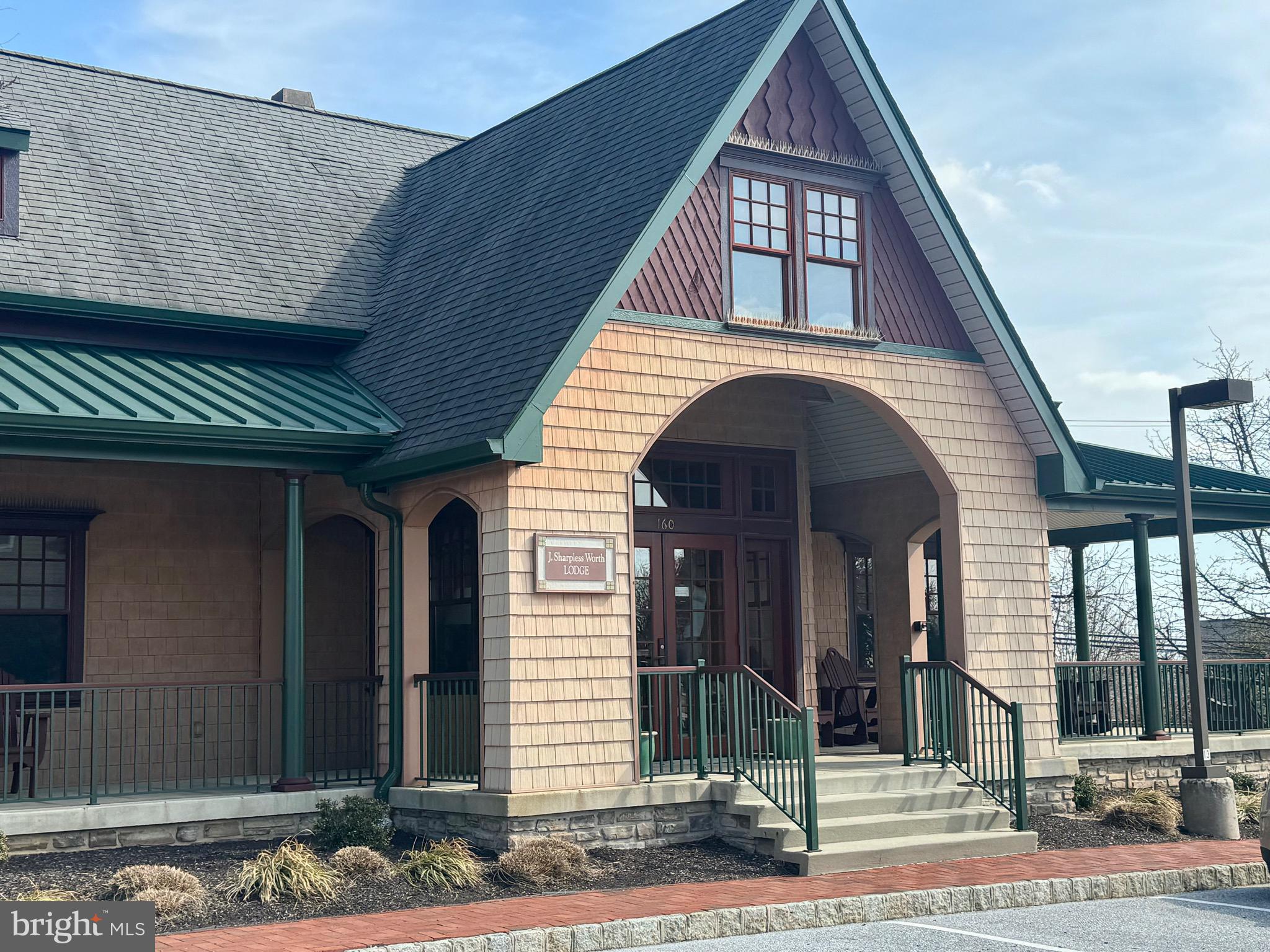 VILLAGES AT HILLVIEW - Residential