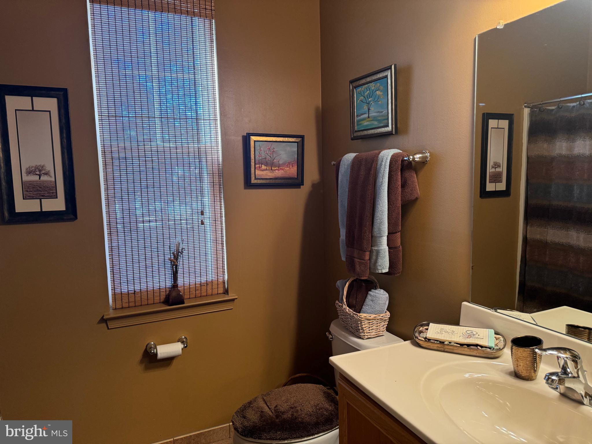 VILLAGES AT HILLVIEW - Residential