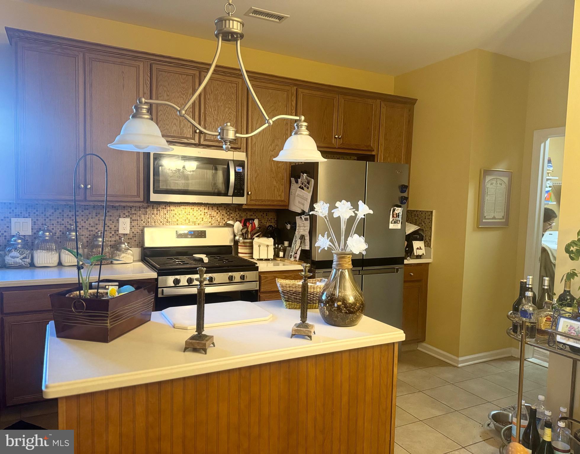 VILLAGES AT HILLVIEW - Residential