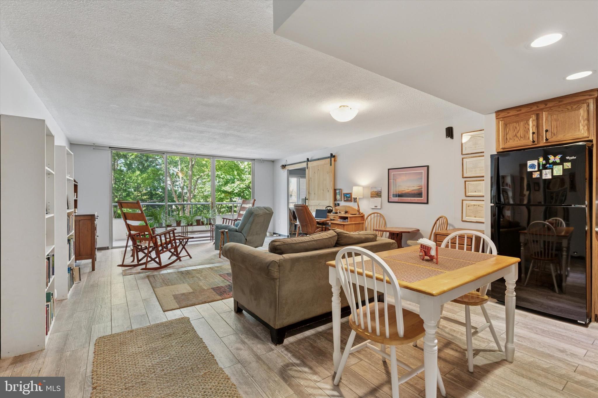 BEAVER HILL - Residential