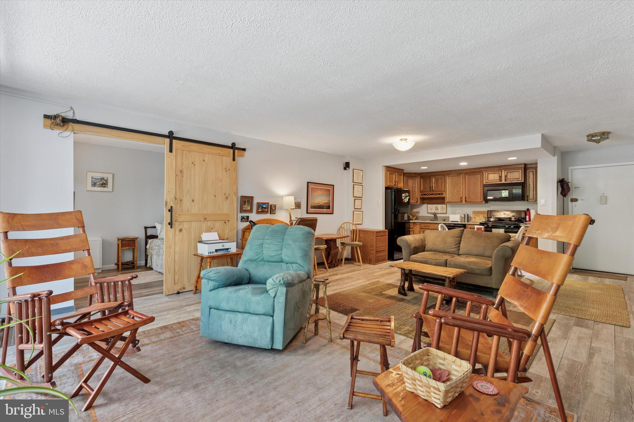 BEAVER HILL - Residential