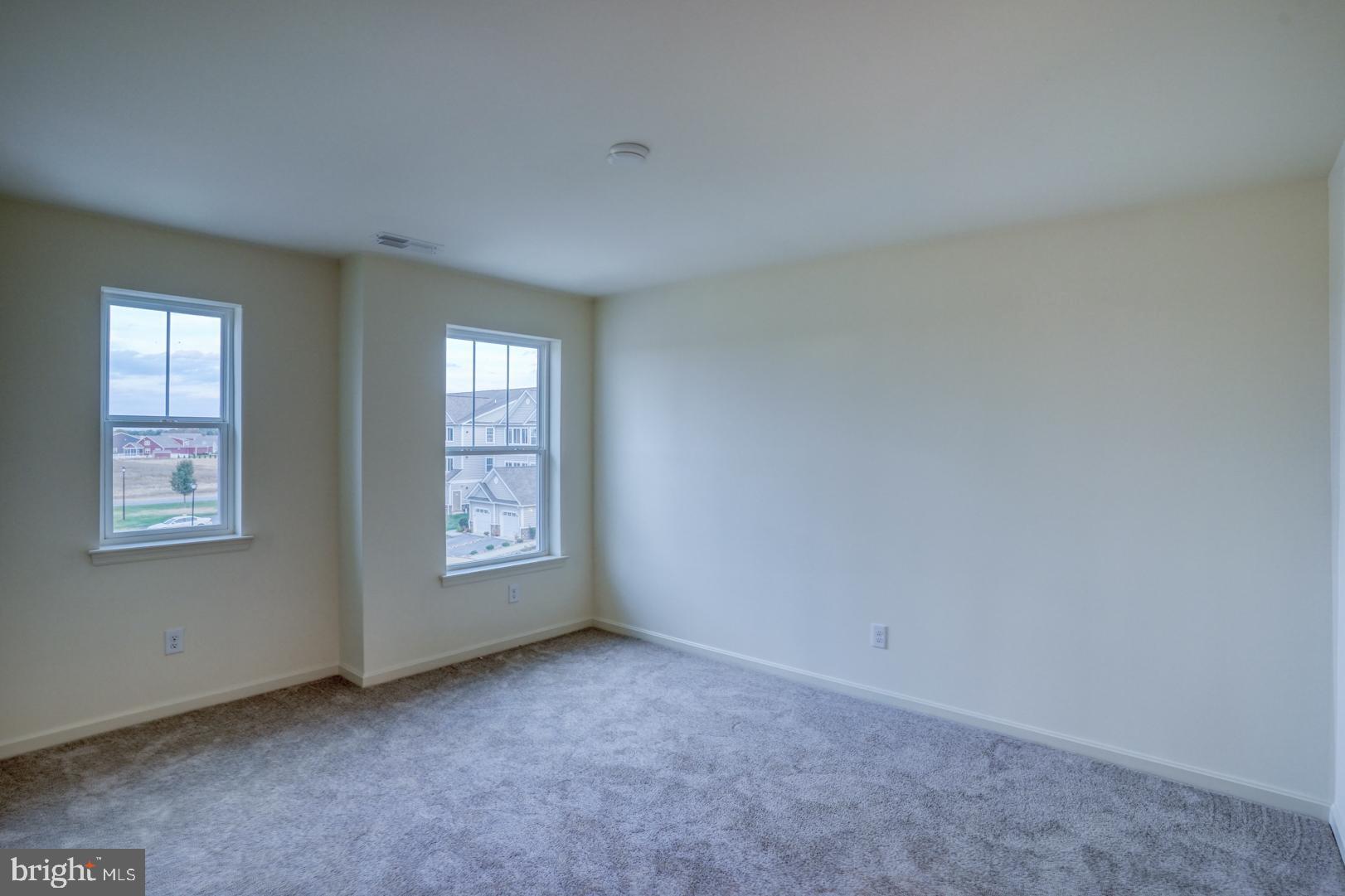 HEARTHSTONE MANOR - Residential