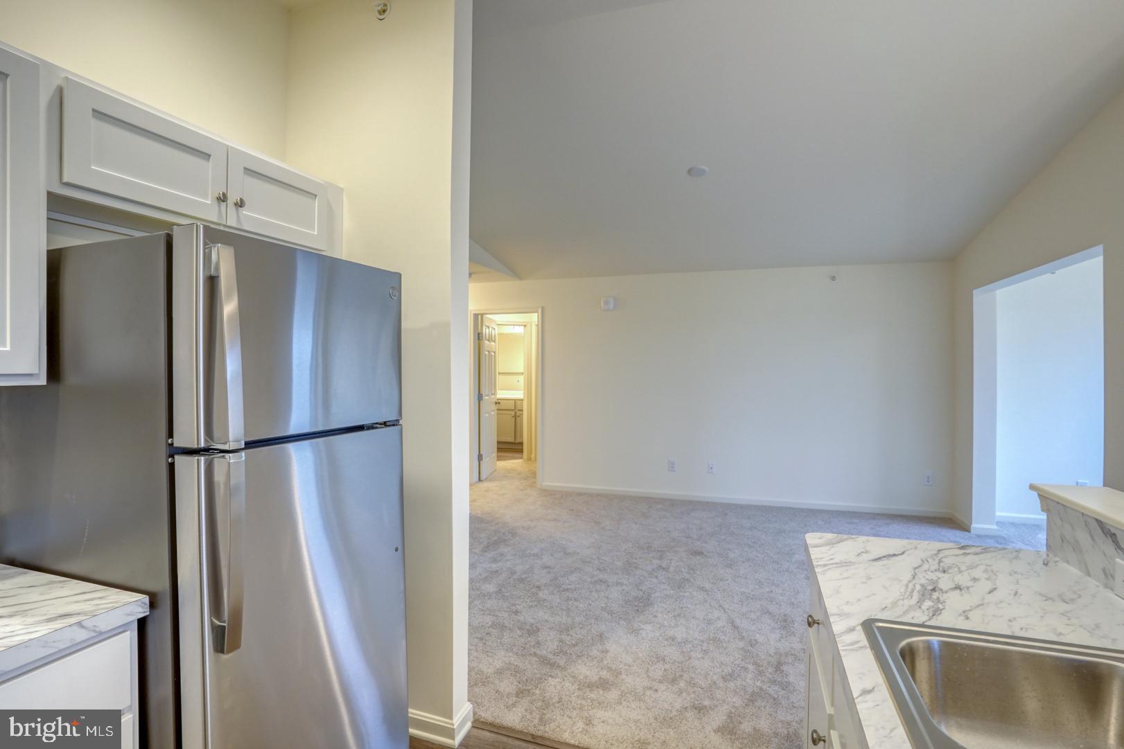 HEARTHSTONE MANOR - Residential