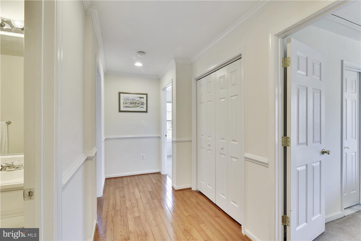 FAIRDALE - Residential