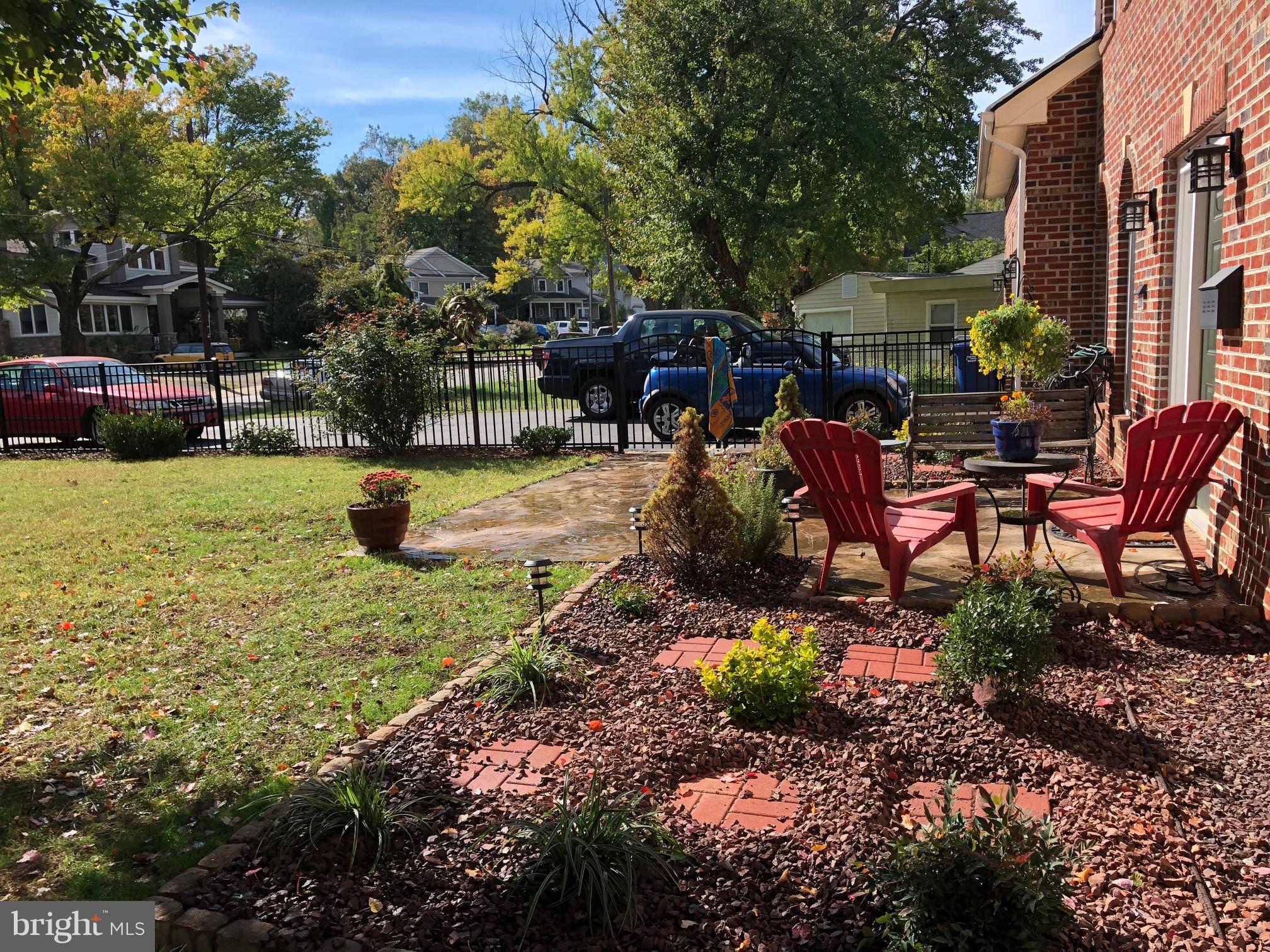 FAIRDALE - Residential