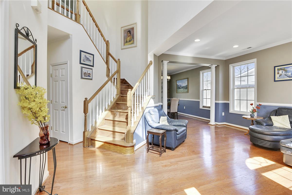 FAIRDALE - Residential