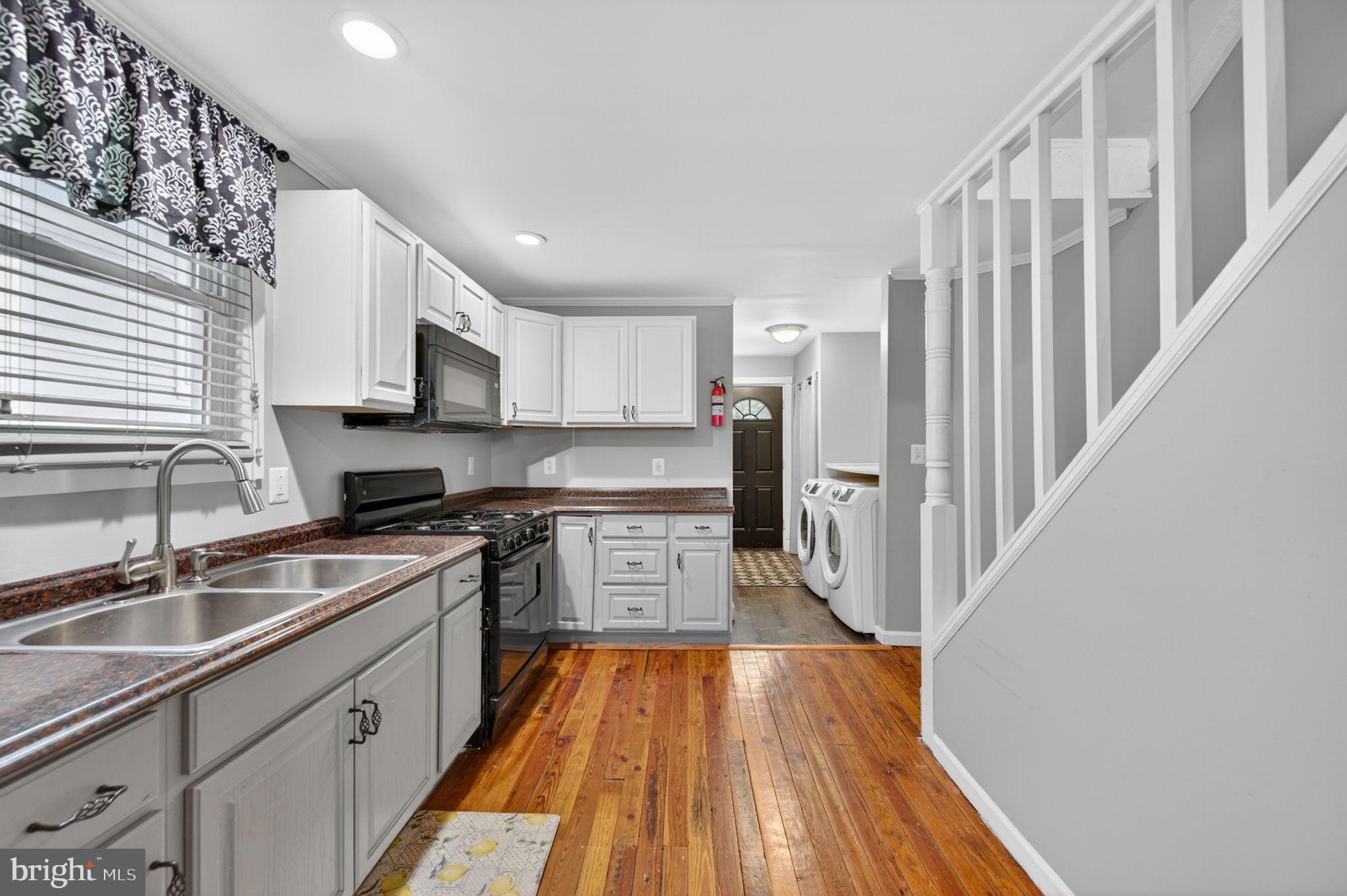 WESTMINSTER ELECTION DISTRICT - Residential