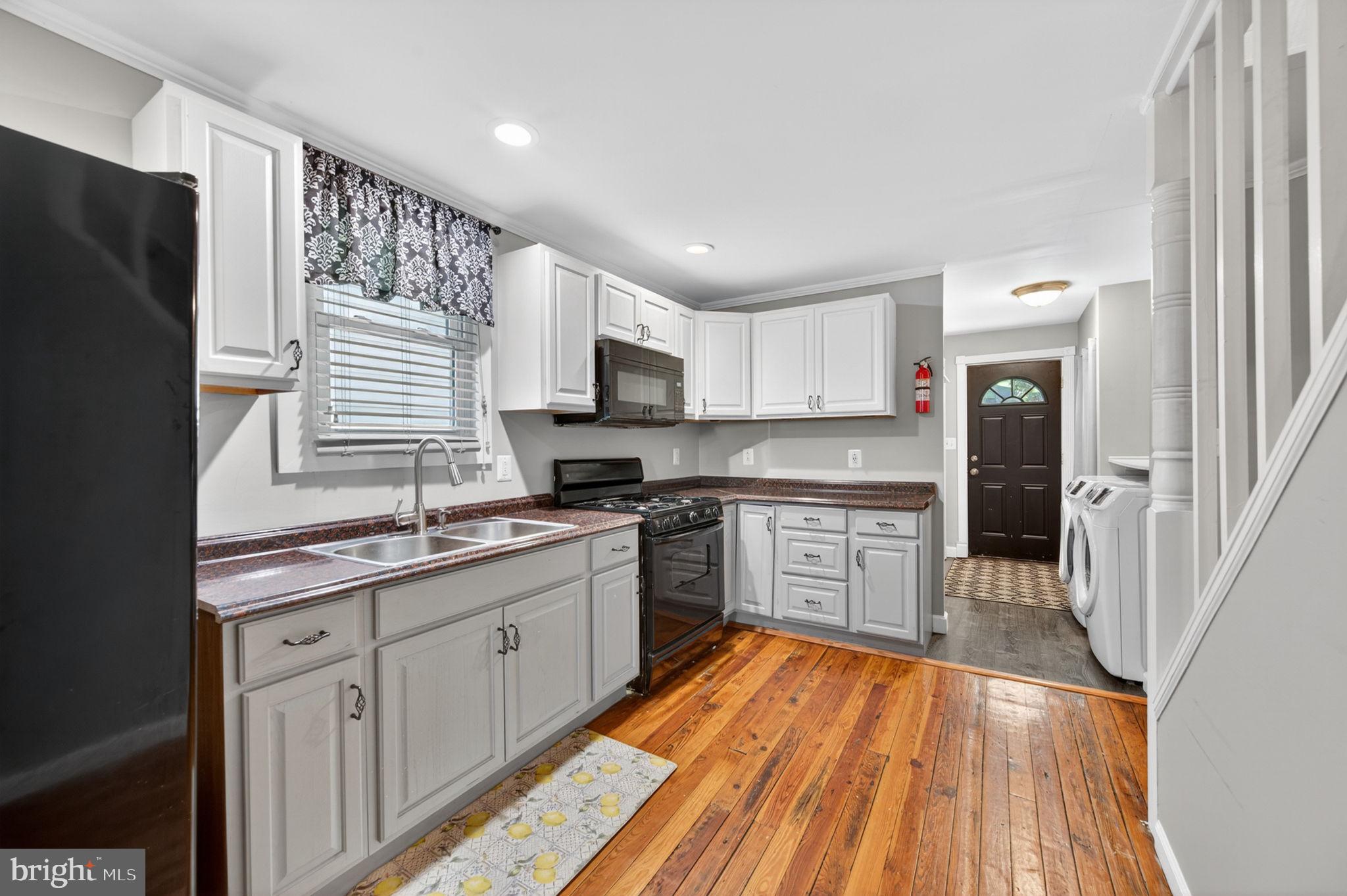 WESTMINSTER ELECTION DISTRICT - Residential