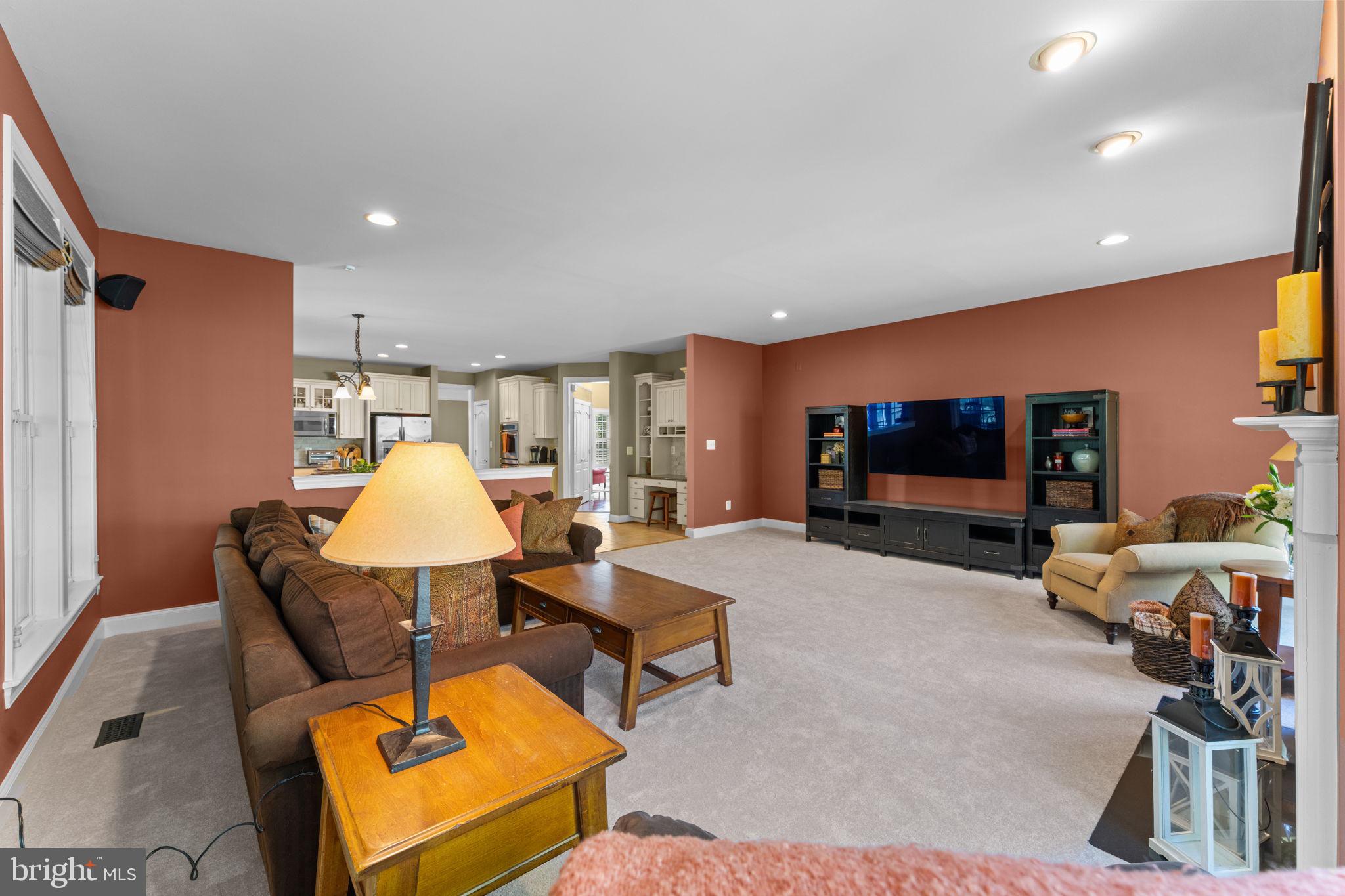 BROADLANDS SOUTH - Residential